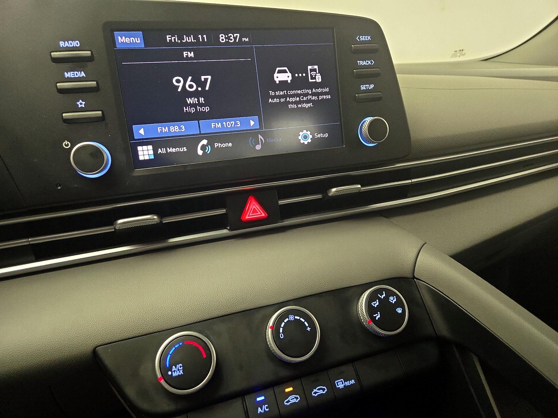 Thumbnail: 2023 Hyundai Elantra - 15