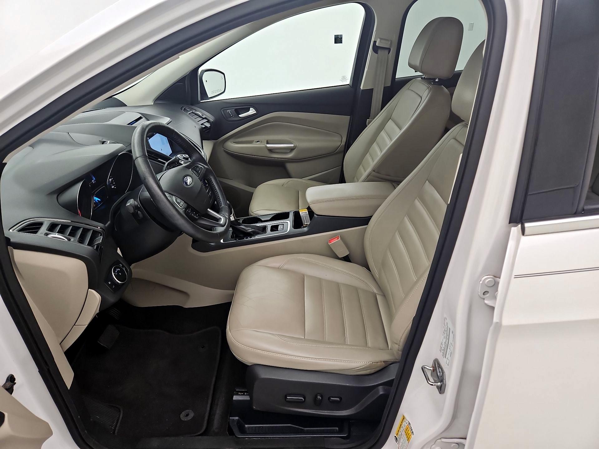 Thumbnail: 2017 Ford Escape - 11