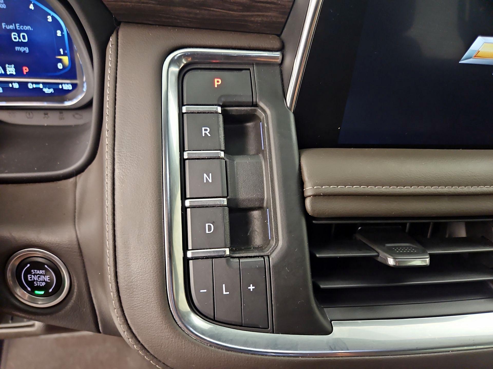 Thumbnail: 2022 Chevrolet Tahoe - 18