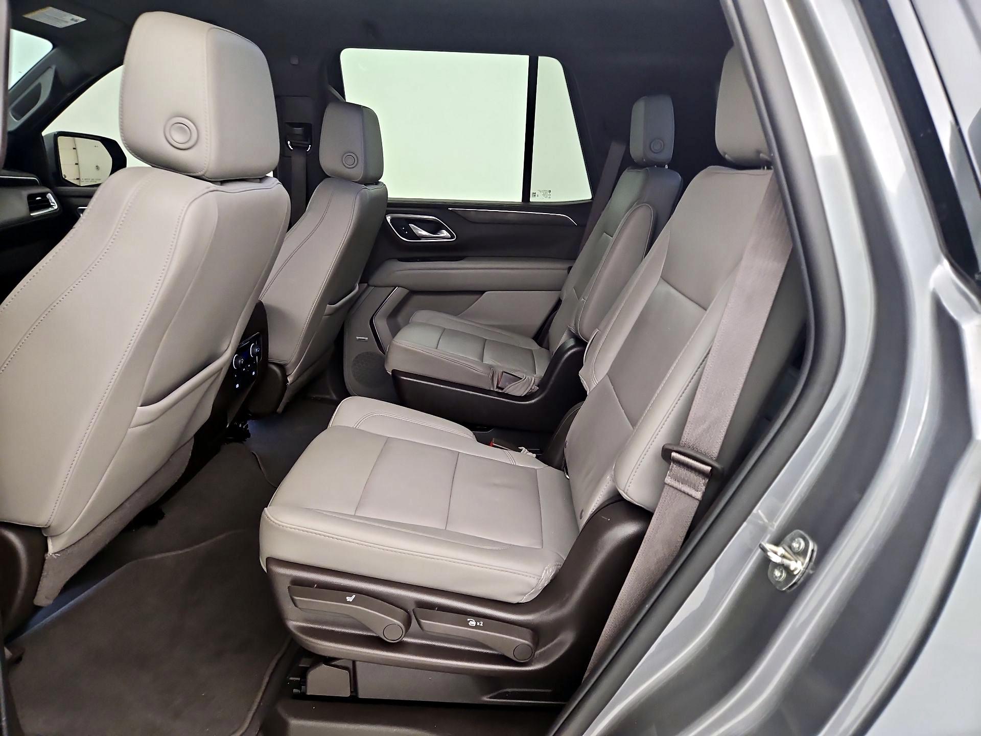 Thumbnail: 2022 Chevrolet Tahoe - 20