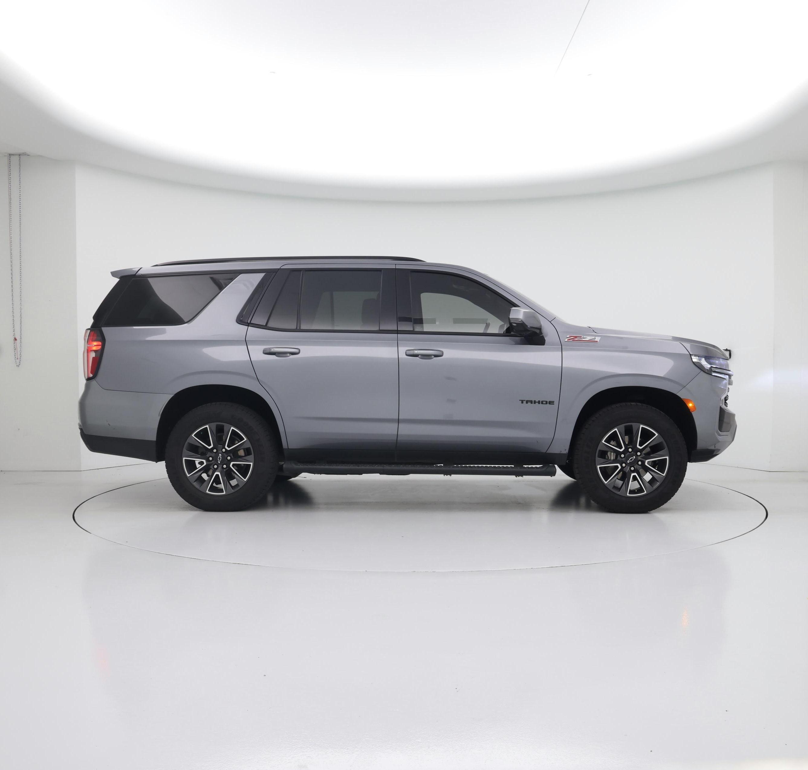 Thumbnail: 2022 Chevrolet Tahoe - 7