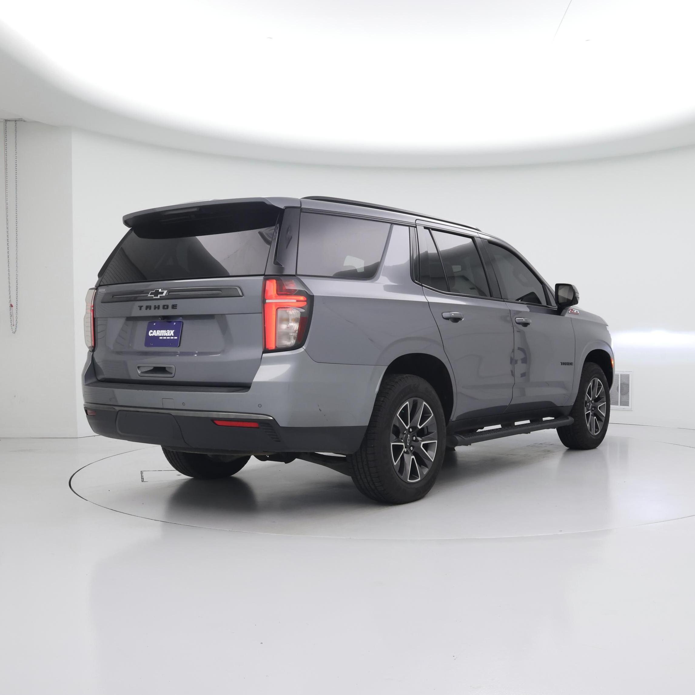 Thumbnail: 2022 Chevrolet Tahoe - 8