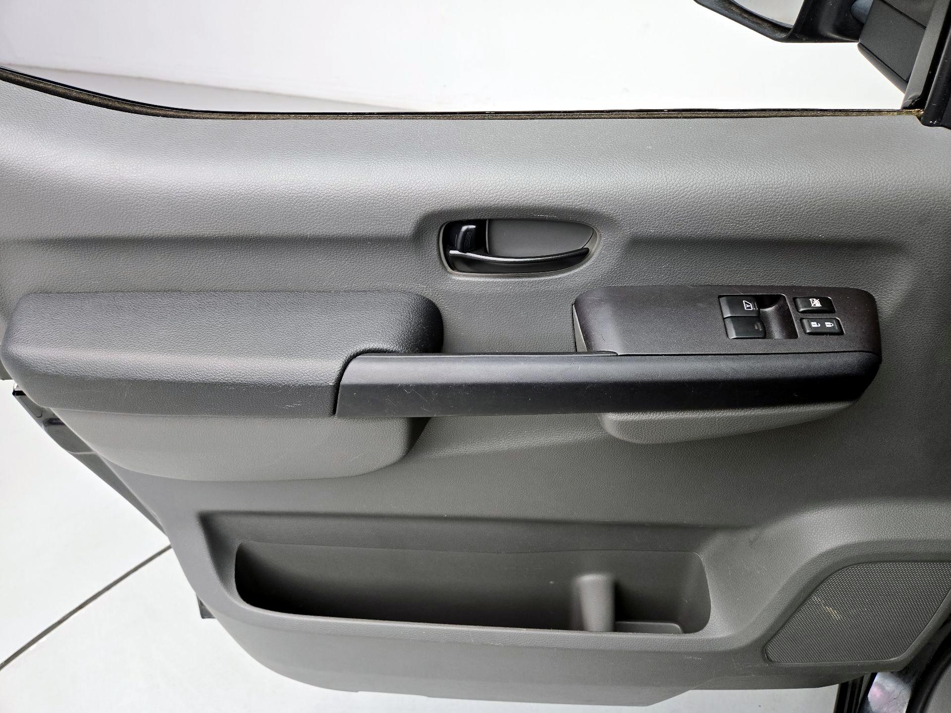 Thumbnail: 2015 Nissan NV - 12