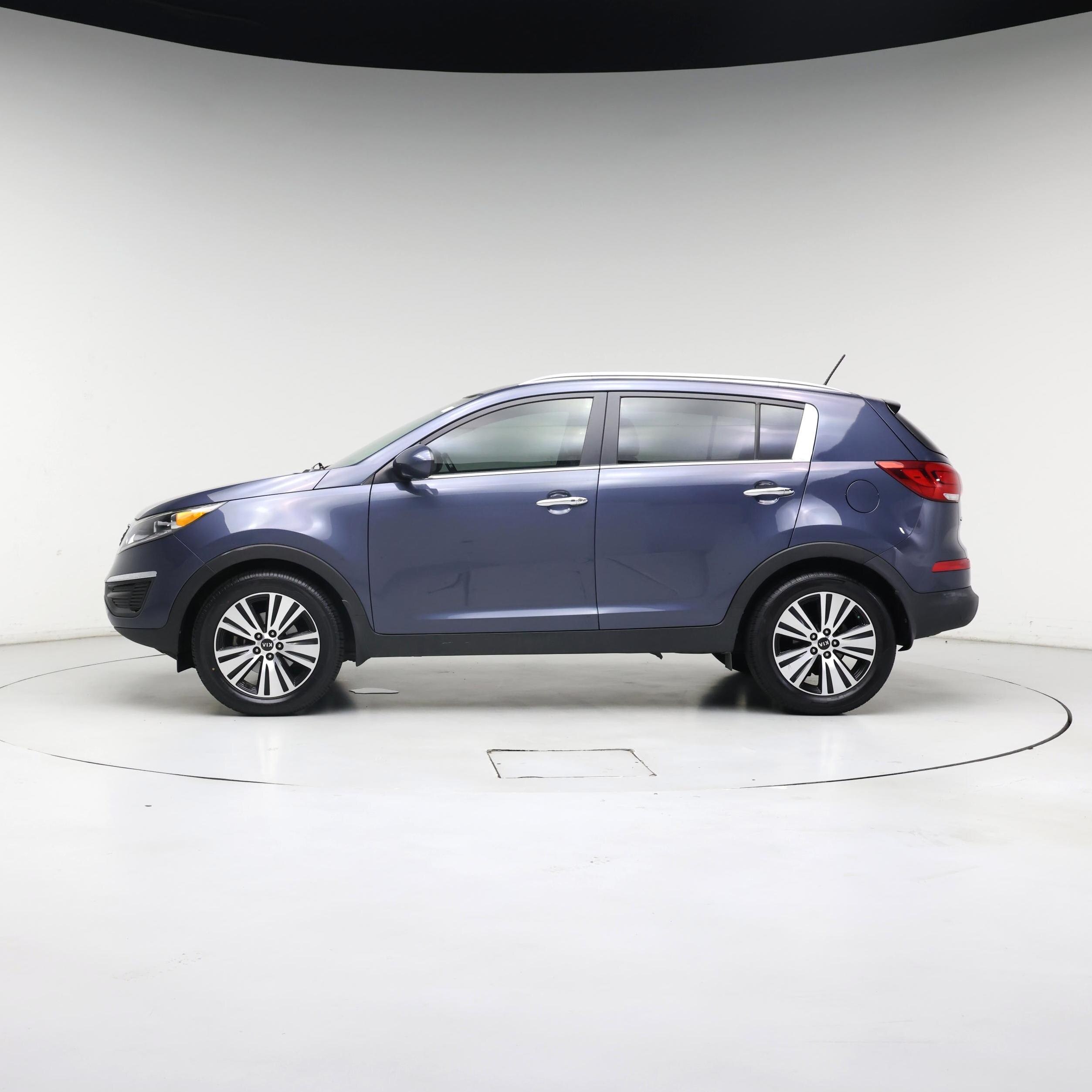 Thumbnail: 2016 Kia Sportage - 3