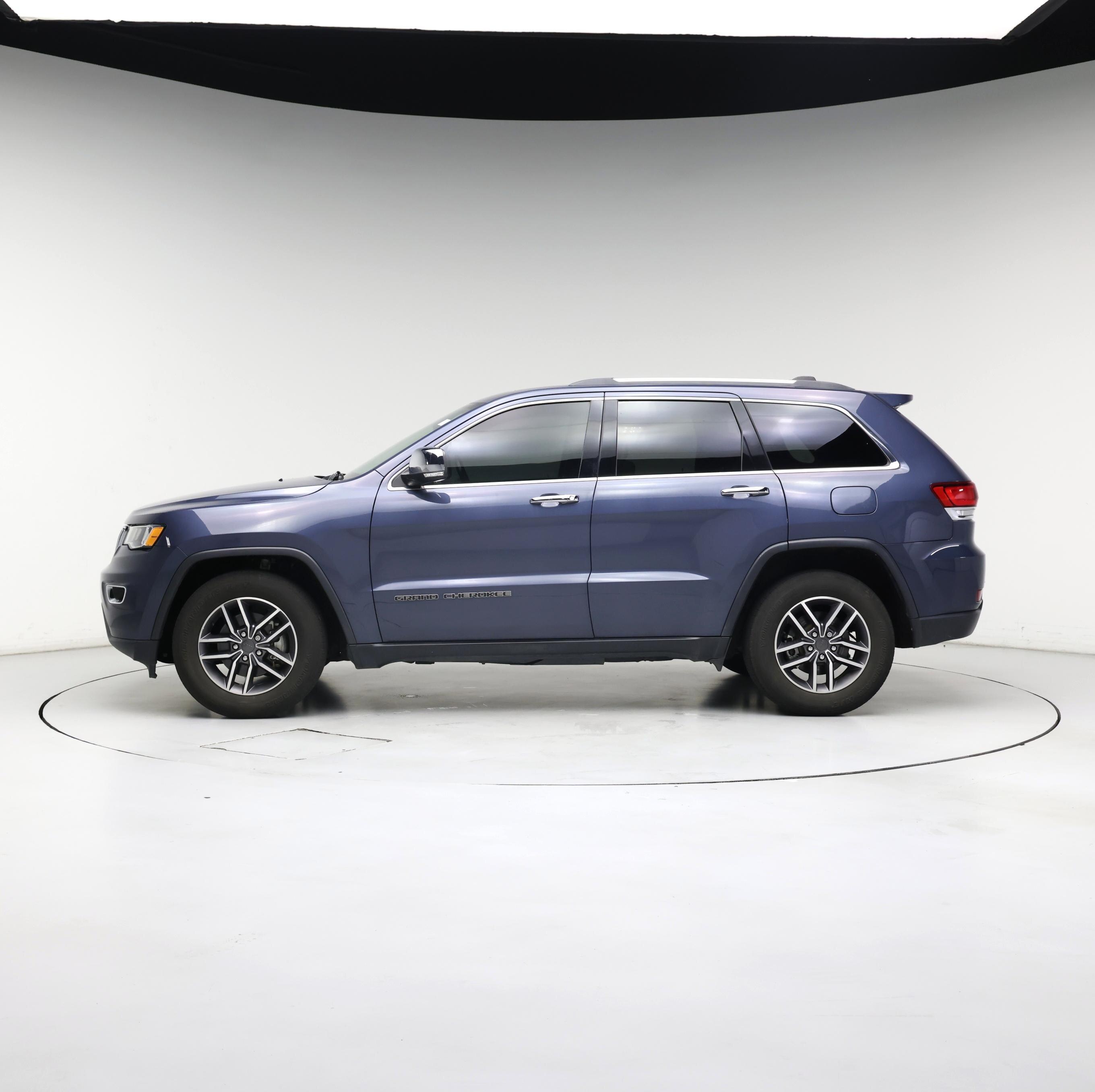 Thumbnail: 2020 Jeep Grand Cherokee - 3