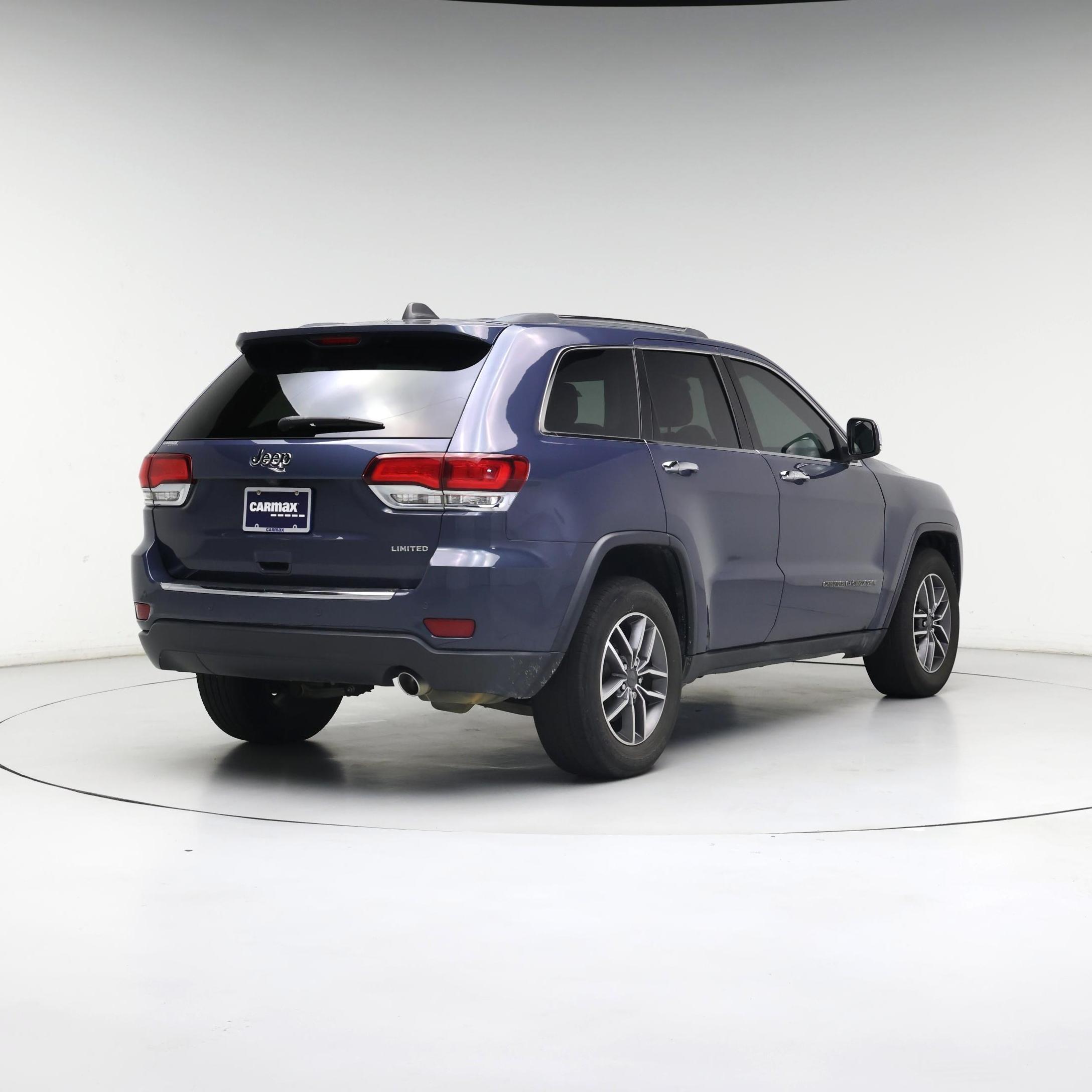 Thumbnail: 2020 Jeep Grand Cherokee - 8