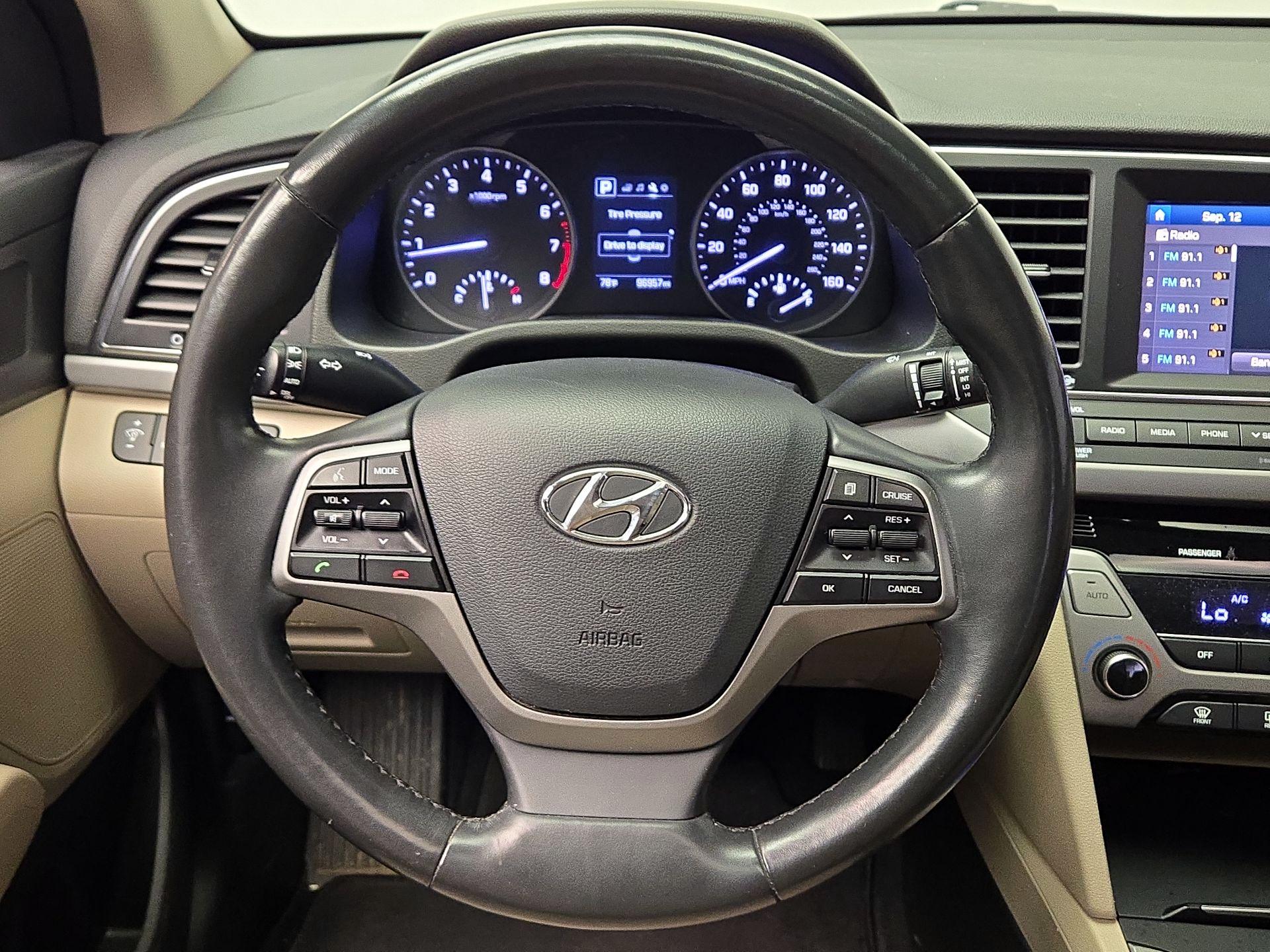 Thumbnail: 2018 Hyundai Elantra - 10