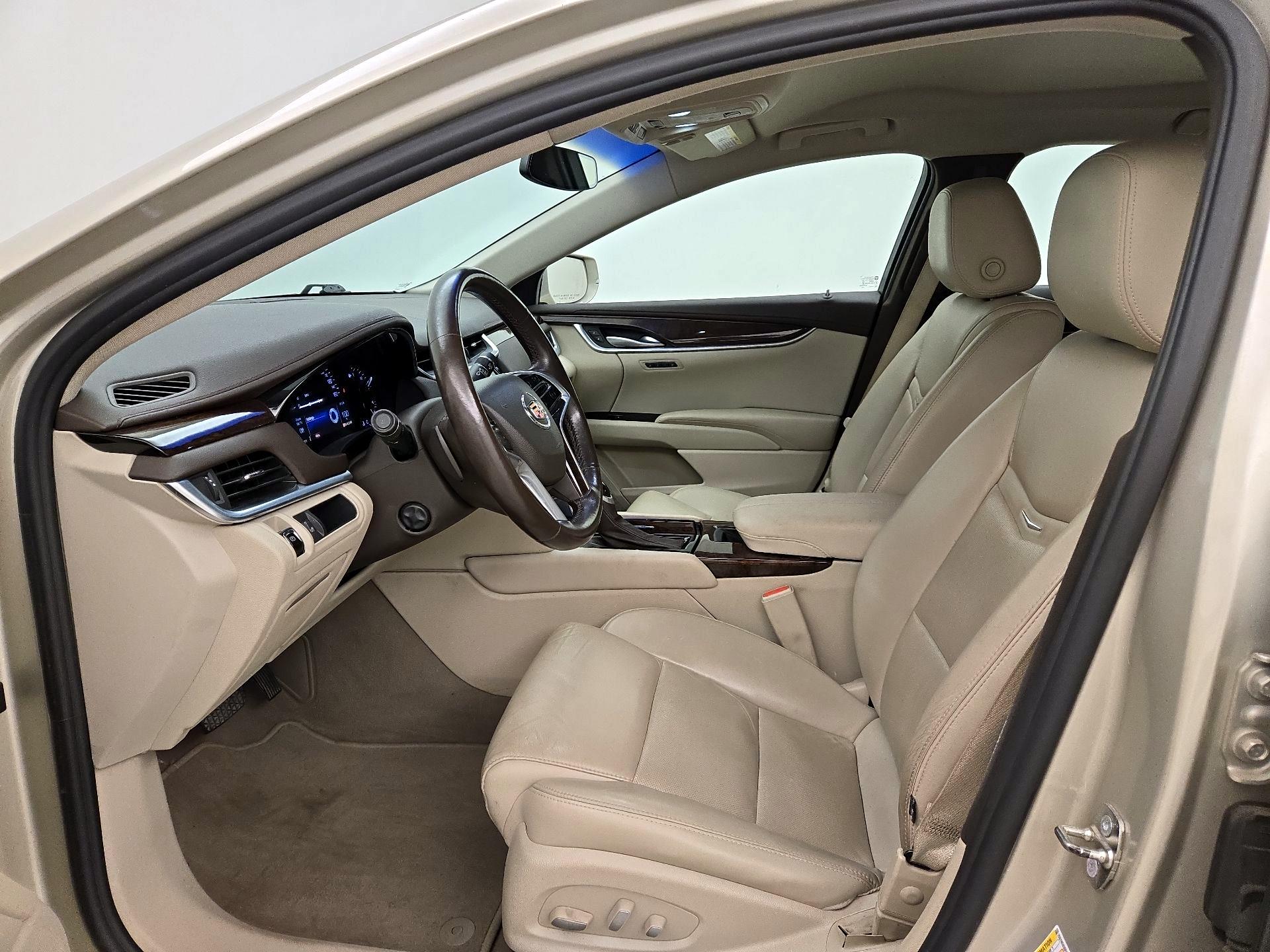Thumbnail: 2015 Cadillac XTS - 11