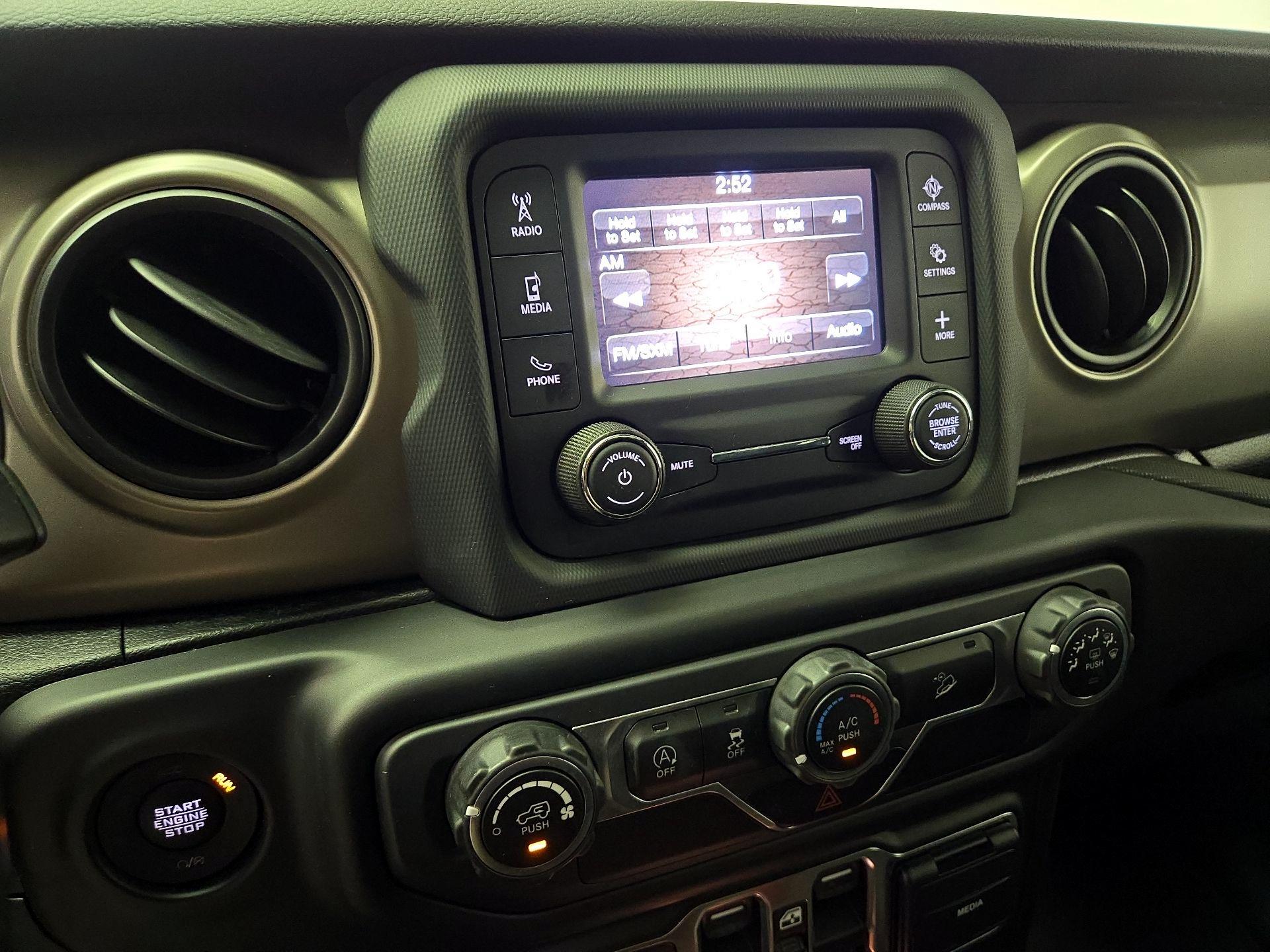Thumbnail: 2020 Jeep Wrangler - 16