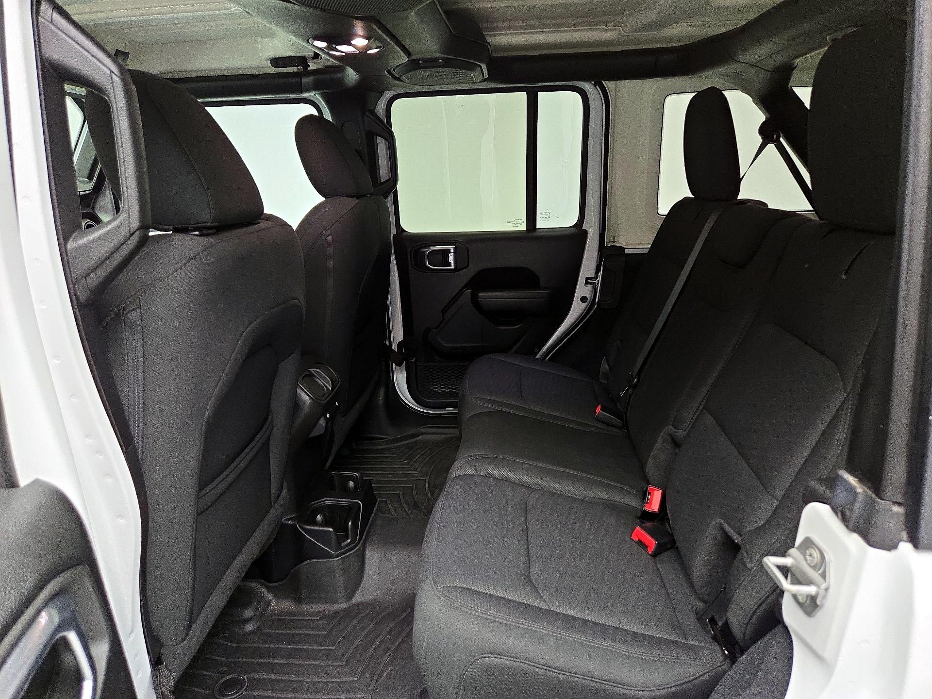 Thumbnail: 2020 Jeep Wrangler - 19