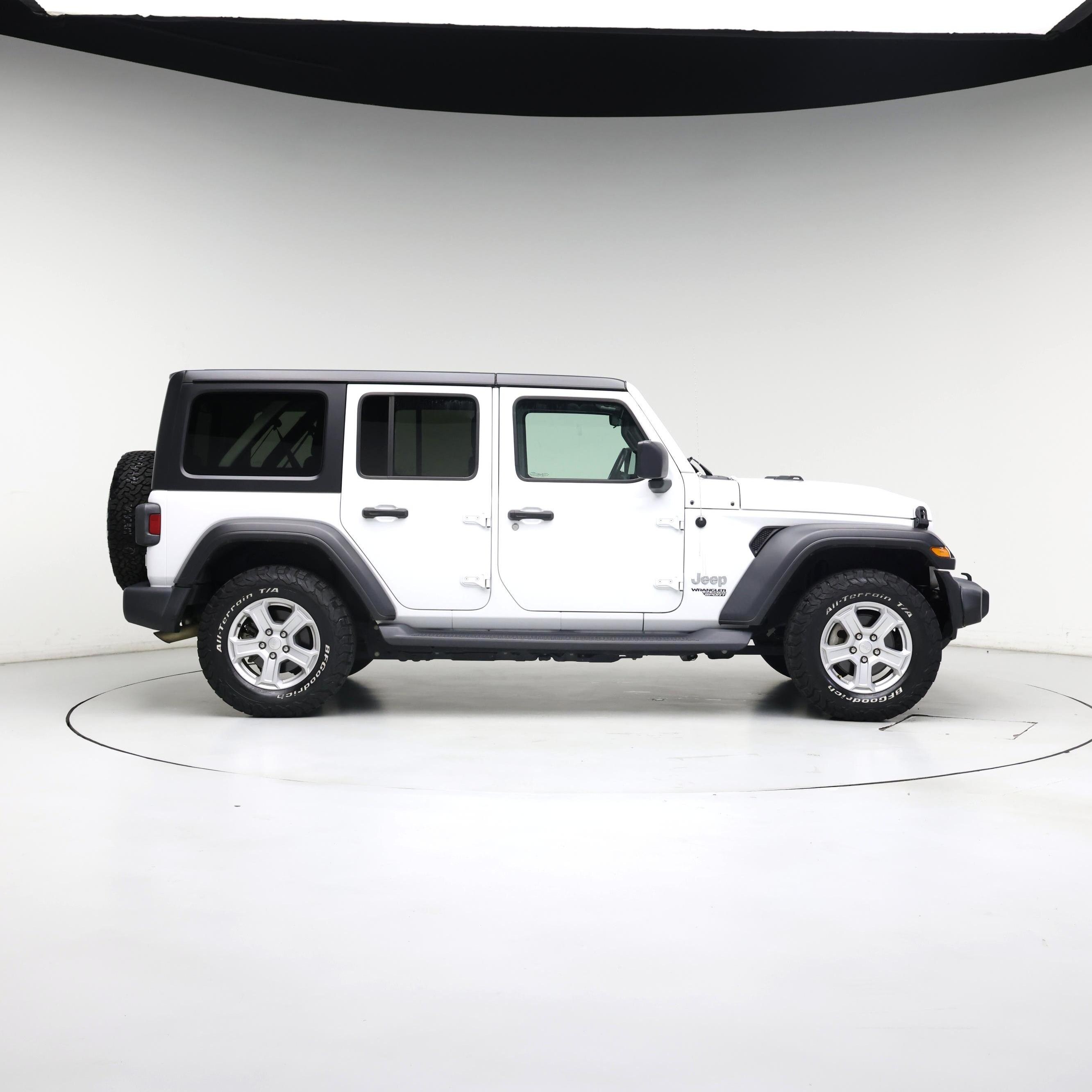 Thumbnail: 2020 Jeep Wrangler - 7