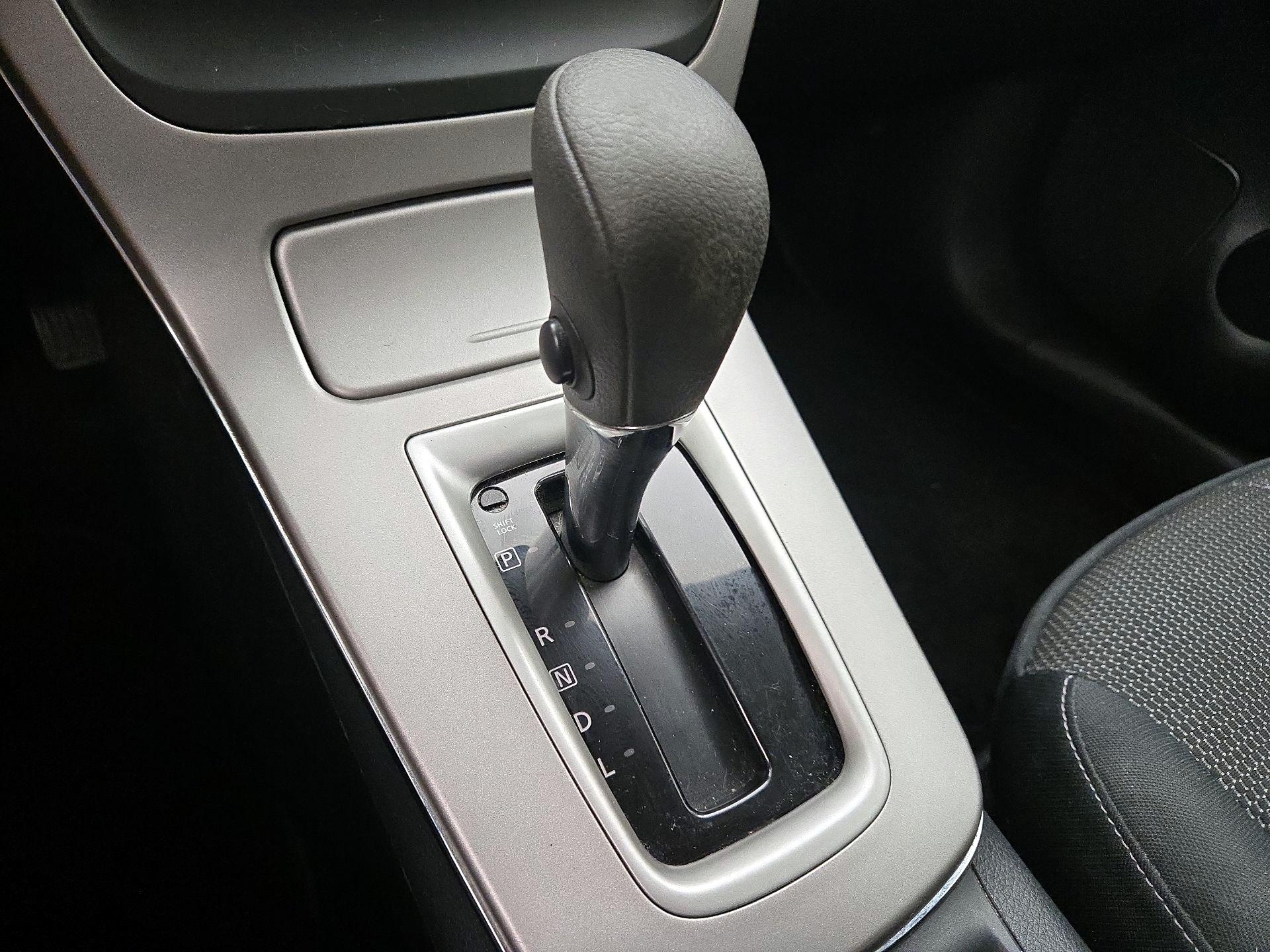Thumbnail: 2015 Nissan Sentra - 16