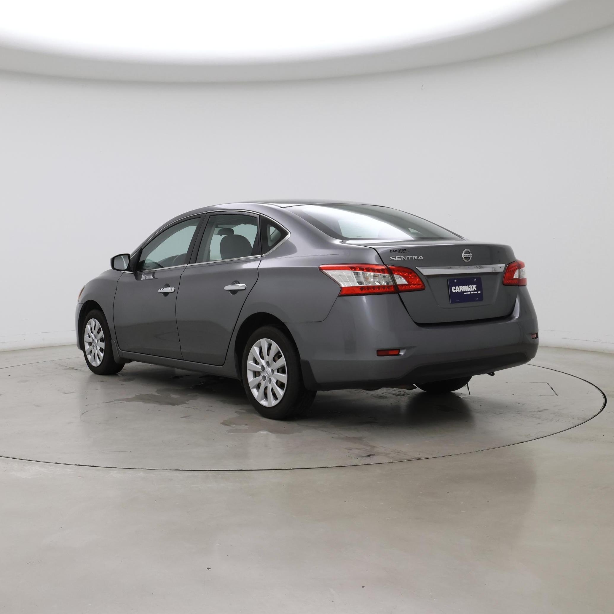 Thumbnail: 2015 Nissan Sentra - 2