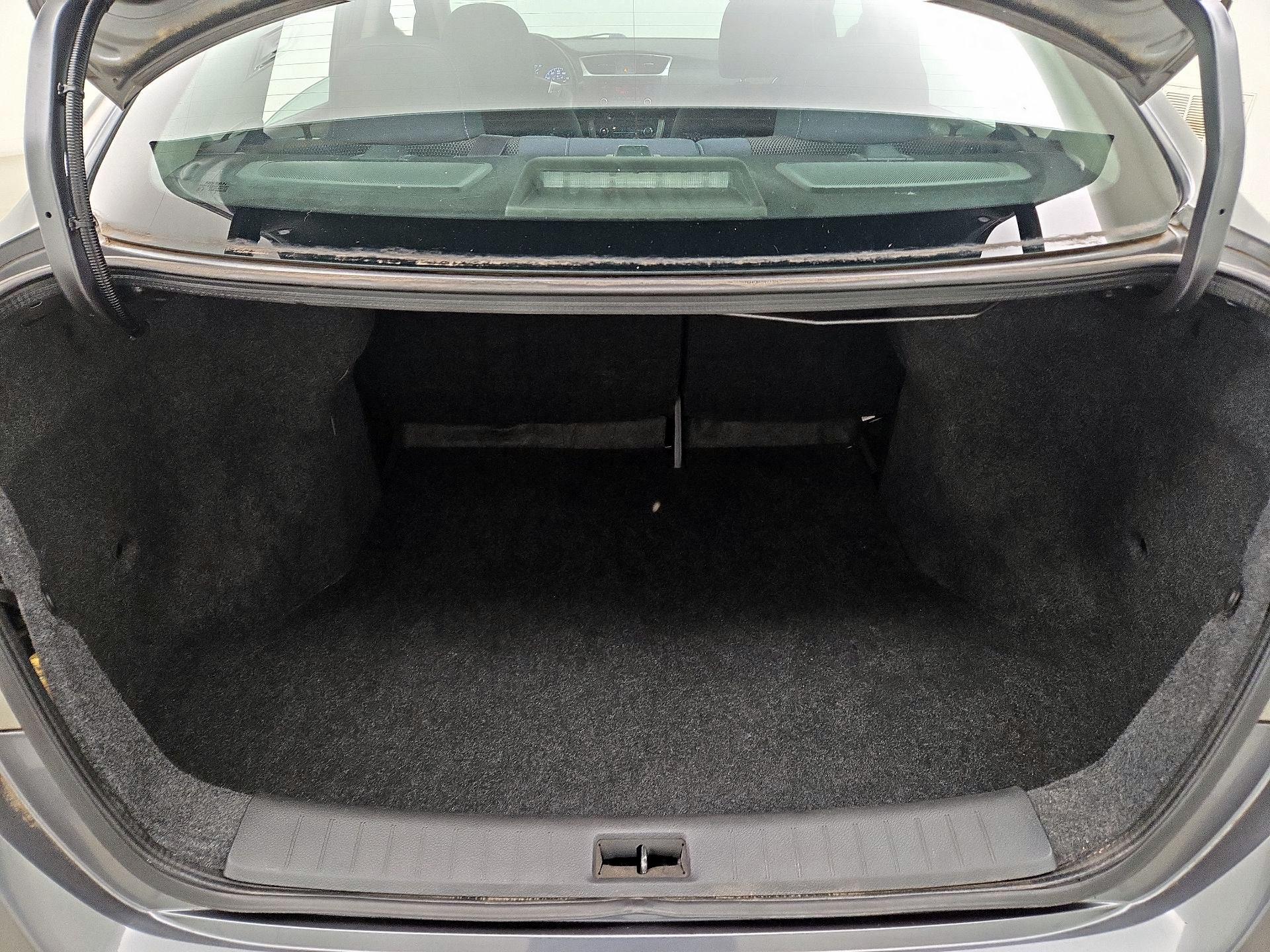 Thumbnail: 2015 Nissan Sentra - 19