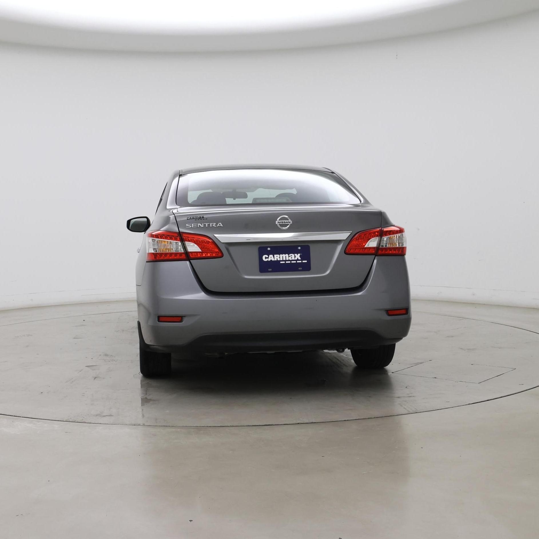 Thumbnail: 2015 Nissan Sentra - 6