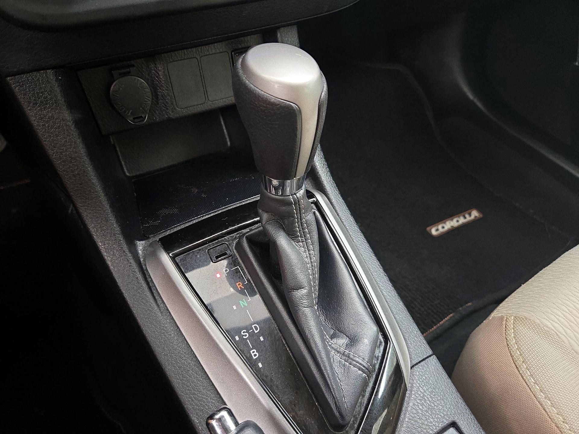 Thumbnail: 2016 Toyota Corolla - 17