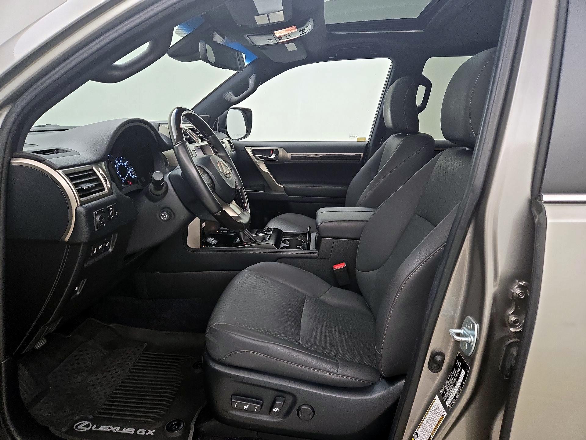 Thumbnail: 2021 Lexus GX - 11