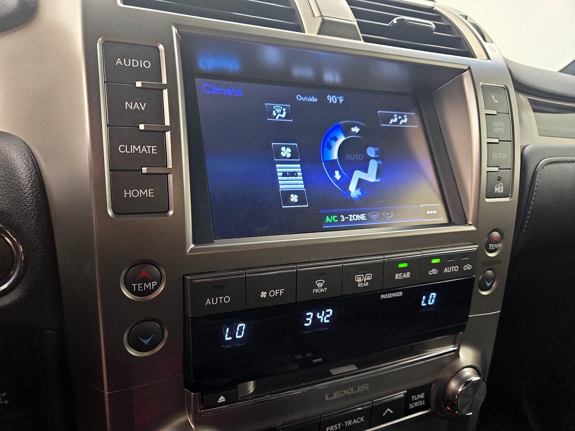 Thumbnail: 2021 Lexus GX - 17