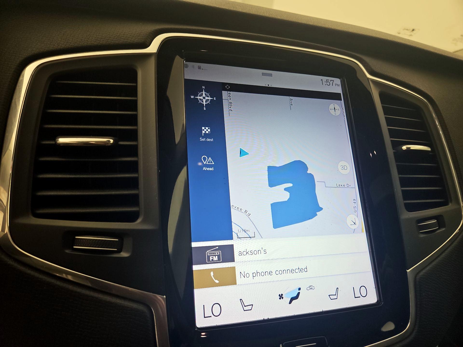 Thumbnail: 2019 Volvo XC90 - 14
