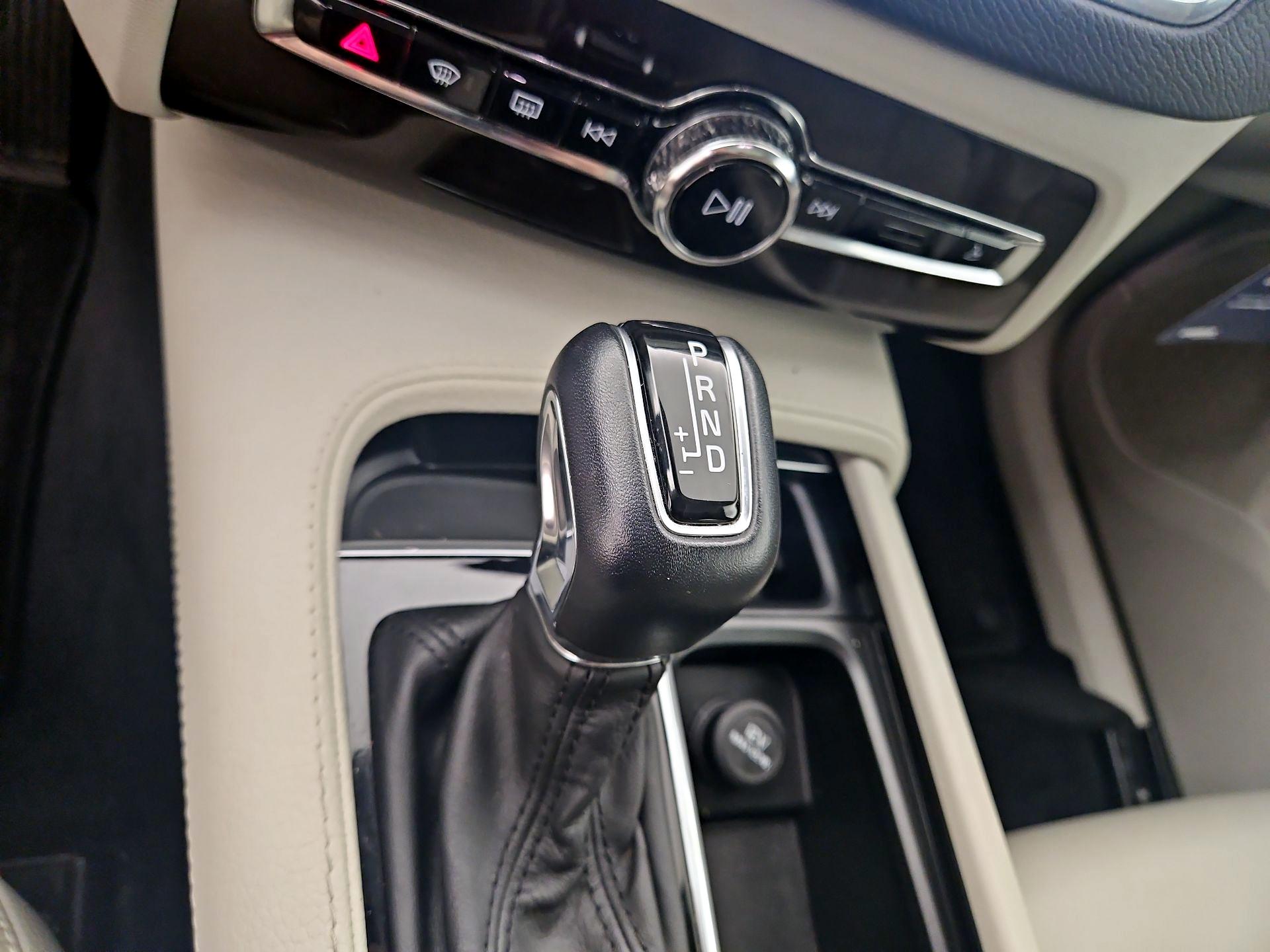 Thumbnail: 2019 Volvo XC90 - 18