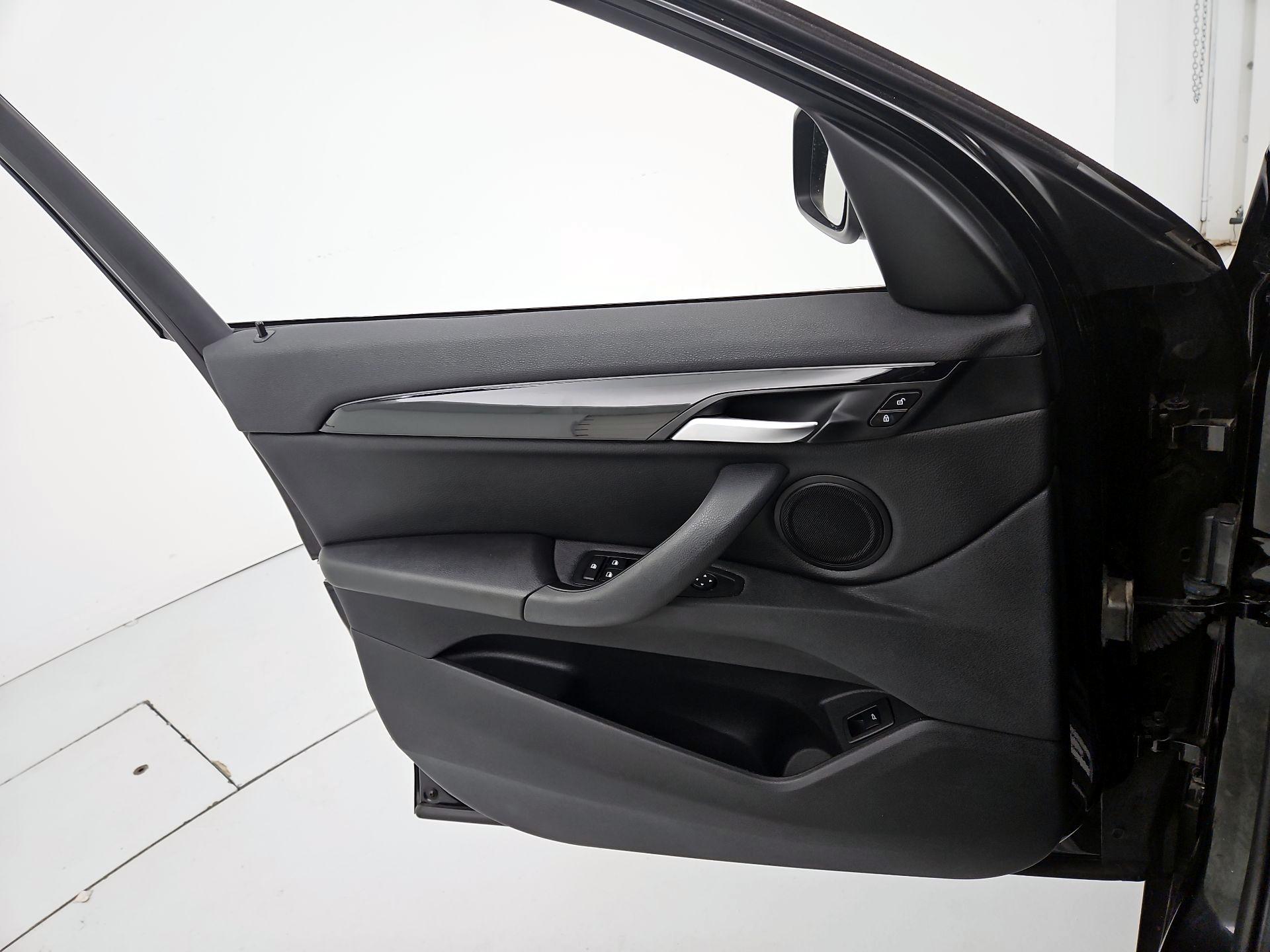 Thumbnail: 2019 BMW X1 - 12