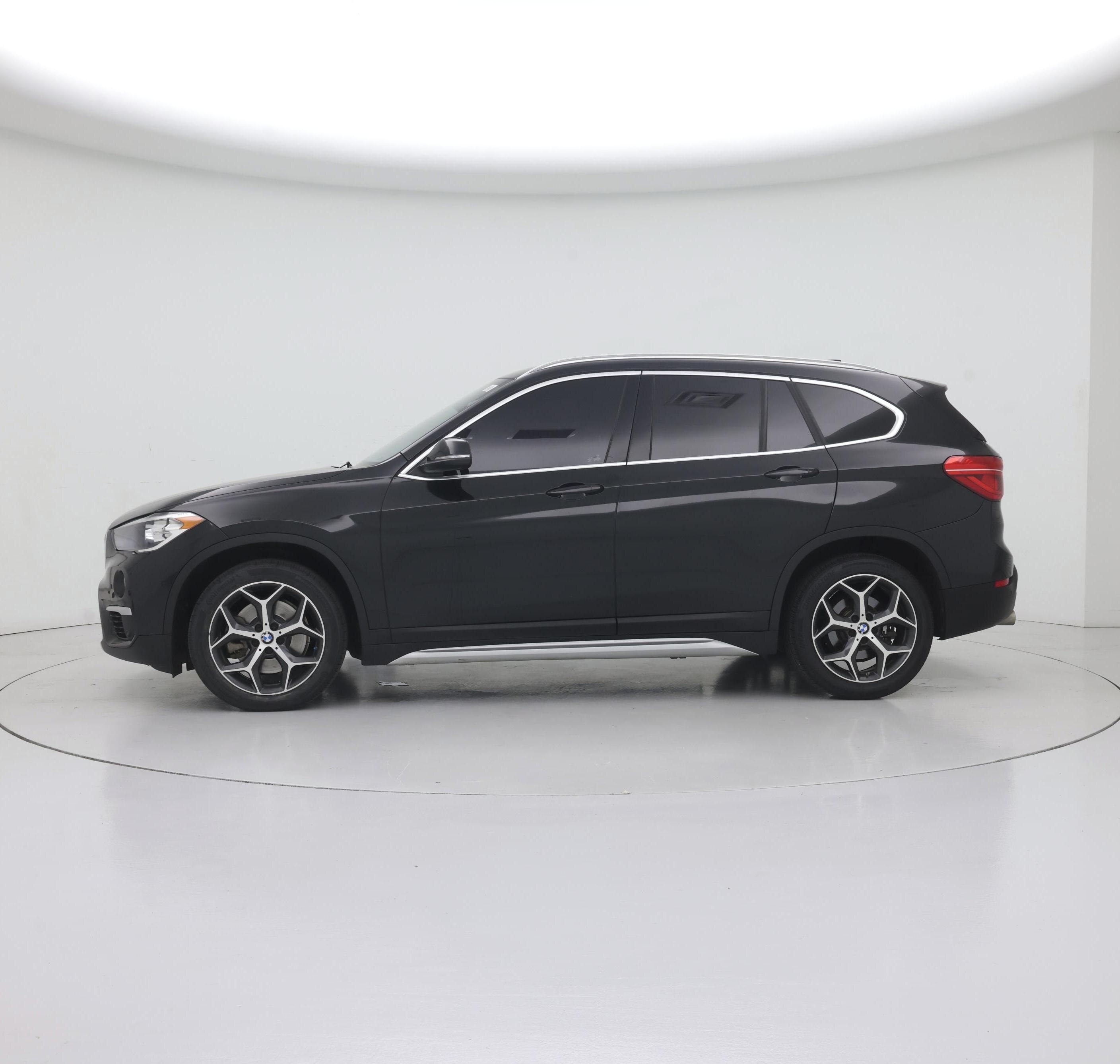 Thumbnail: 2019 BMW X1 - 3