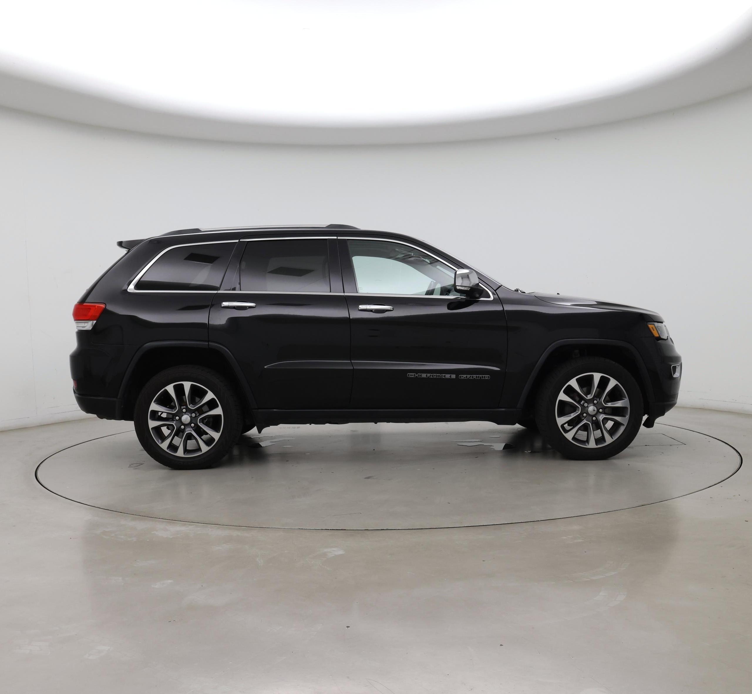 Thumbnail: 2018 Jeep Grand Cherokee - 7
