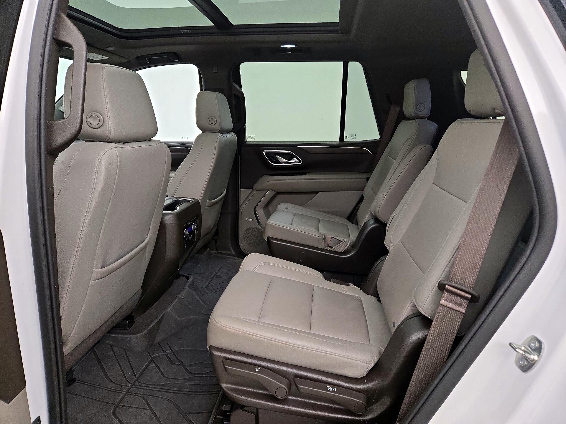 Thumbnail: 2022 Chevrolet Tahoe - 20