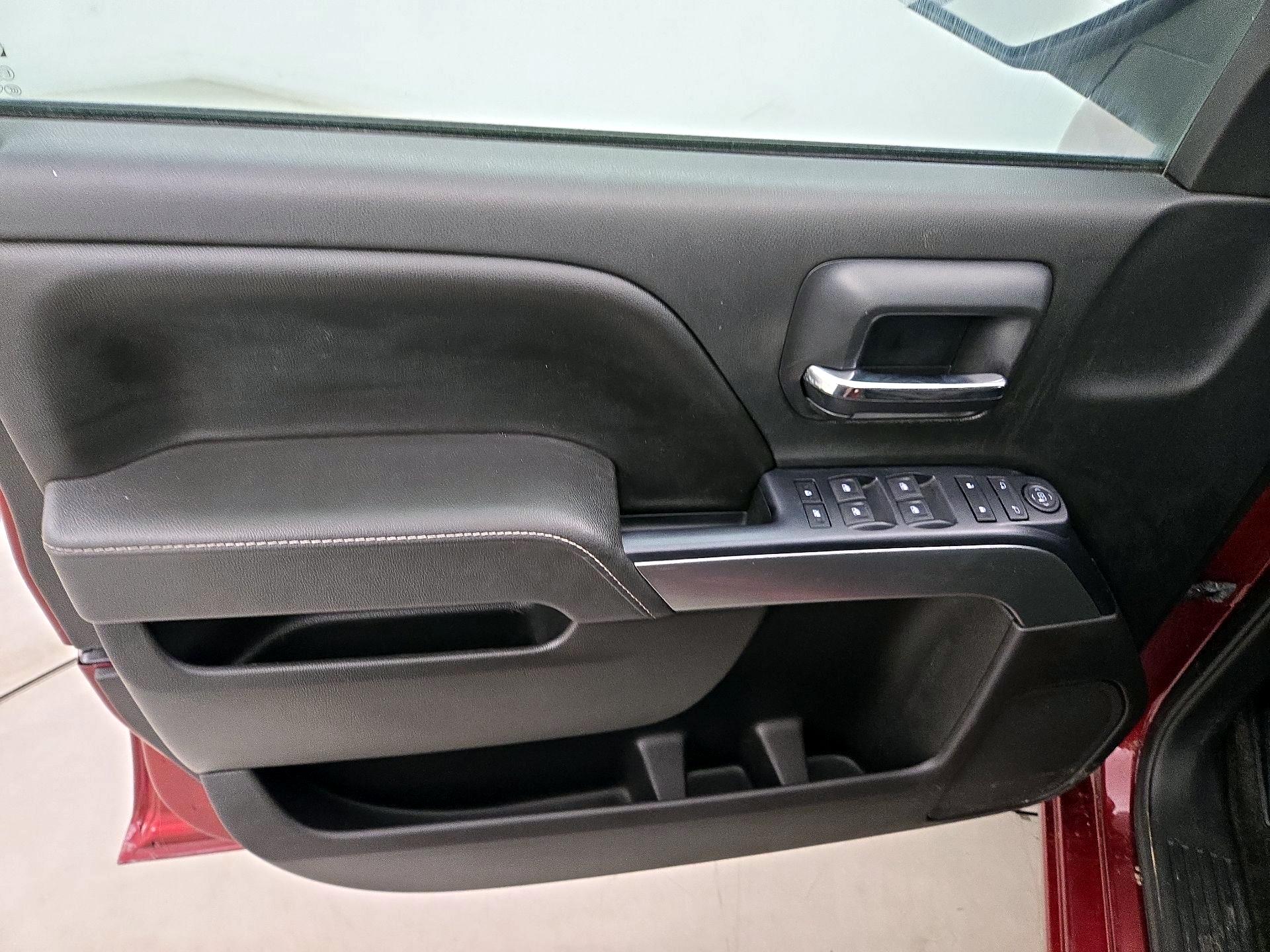 Thumbnail: 2017 Chevrolet Silverado 1500 - 12