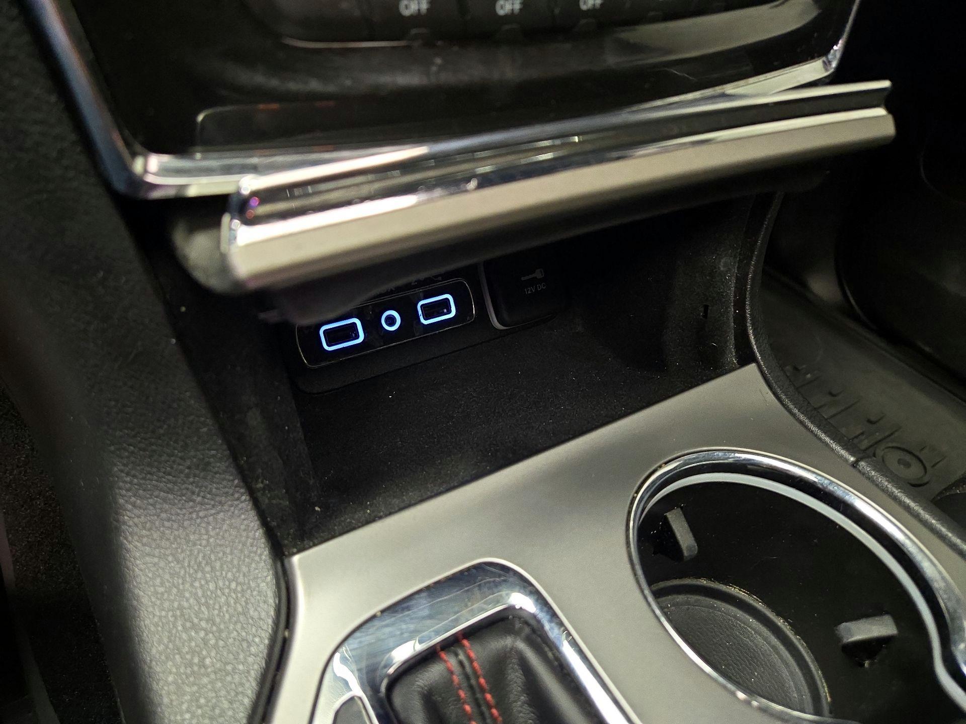 Thumbnail: 2021 Jeep Grand Cherokee - 19