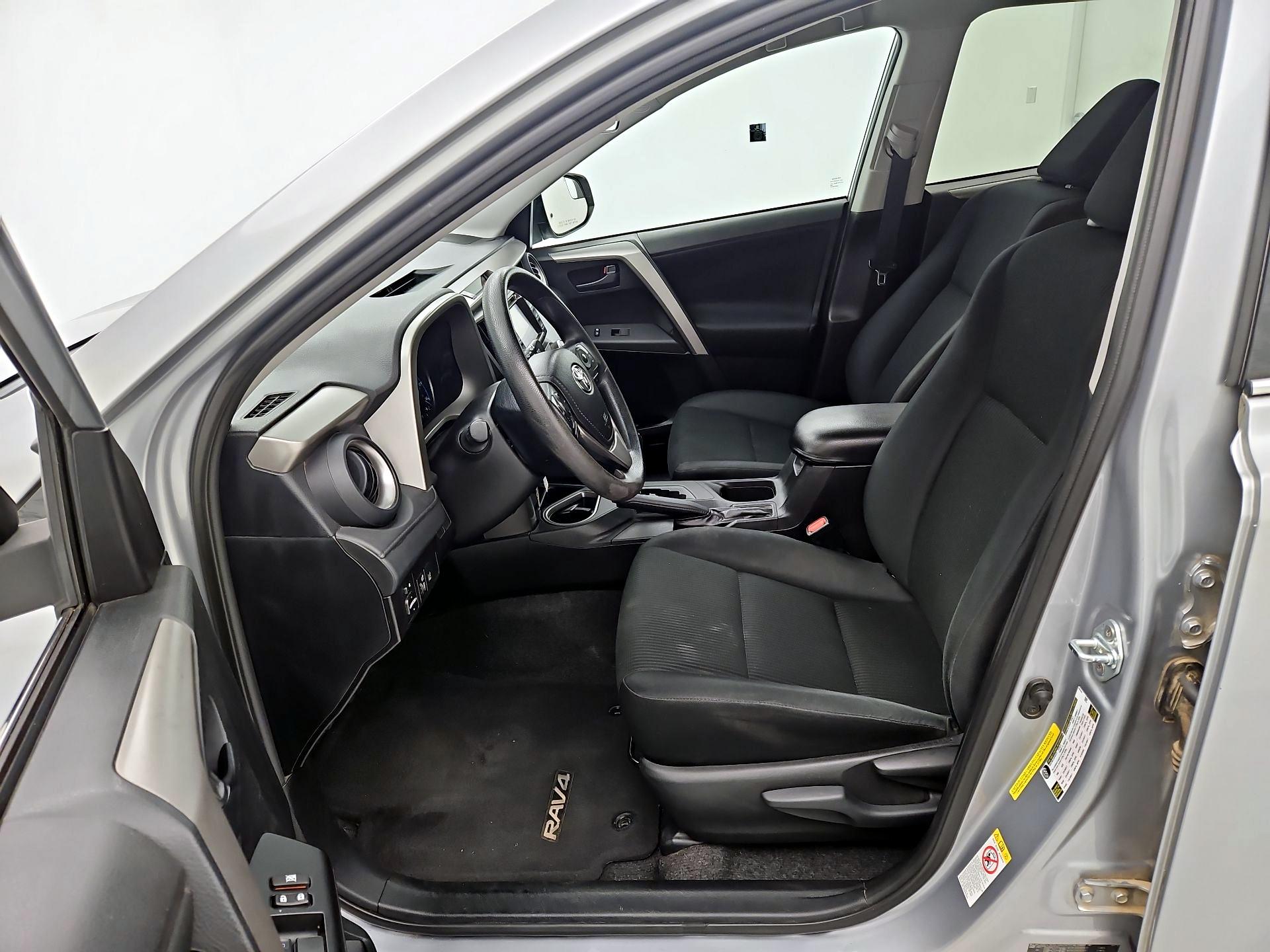 Thumbnail: 2017 Toyota RAV4 - 11