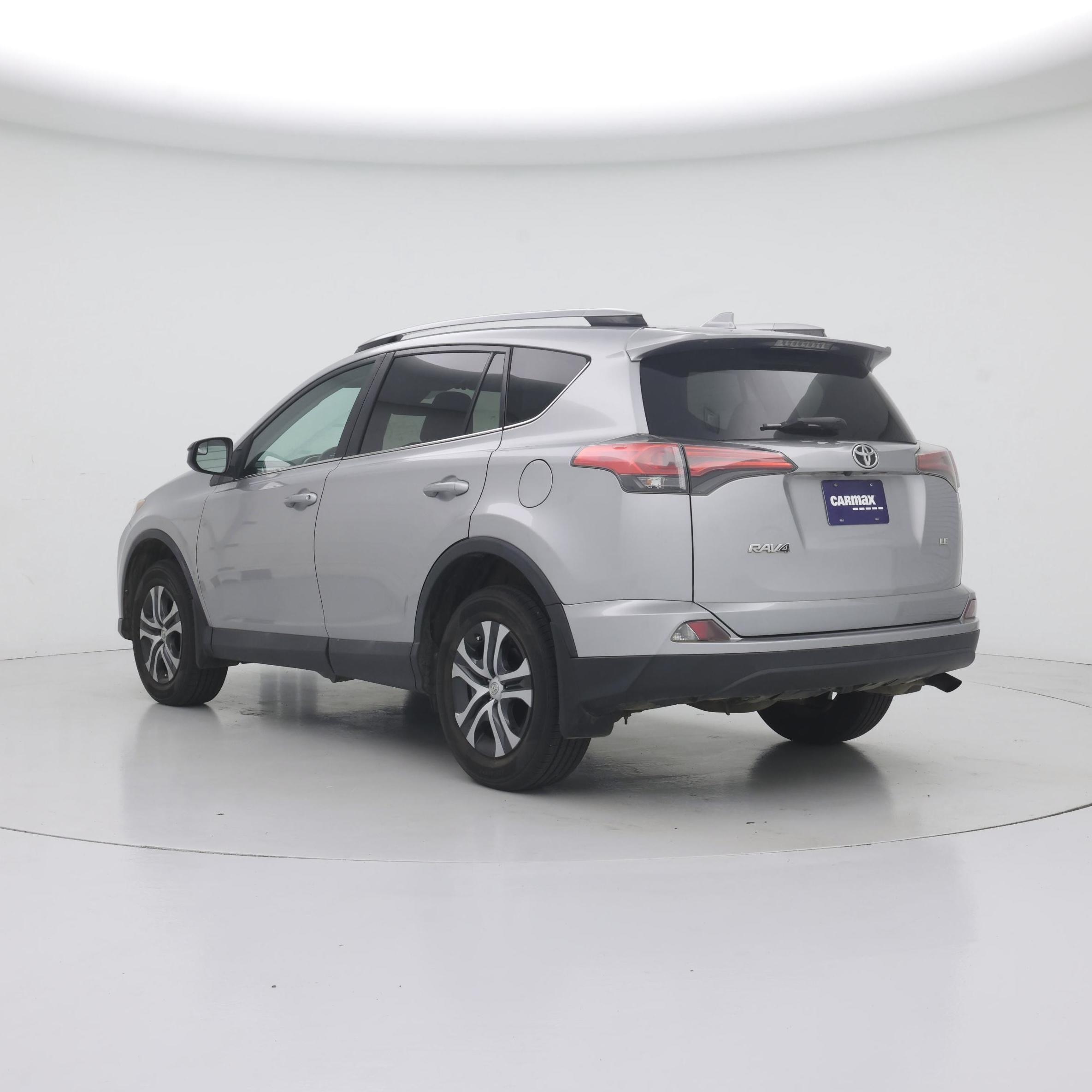 Thumbnail: 2017 Toyota RAV4 - 2