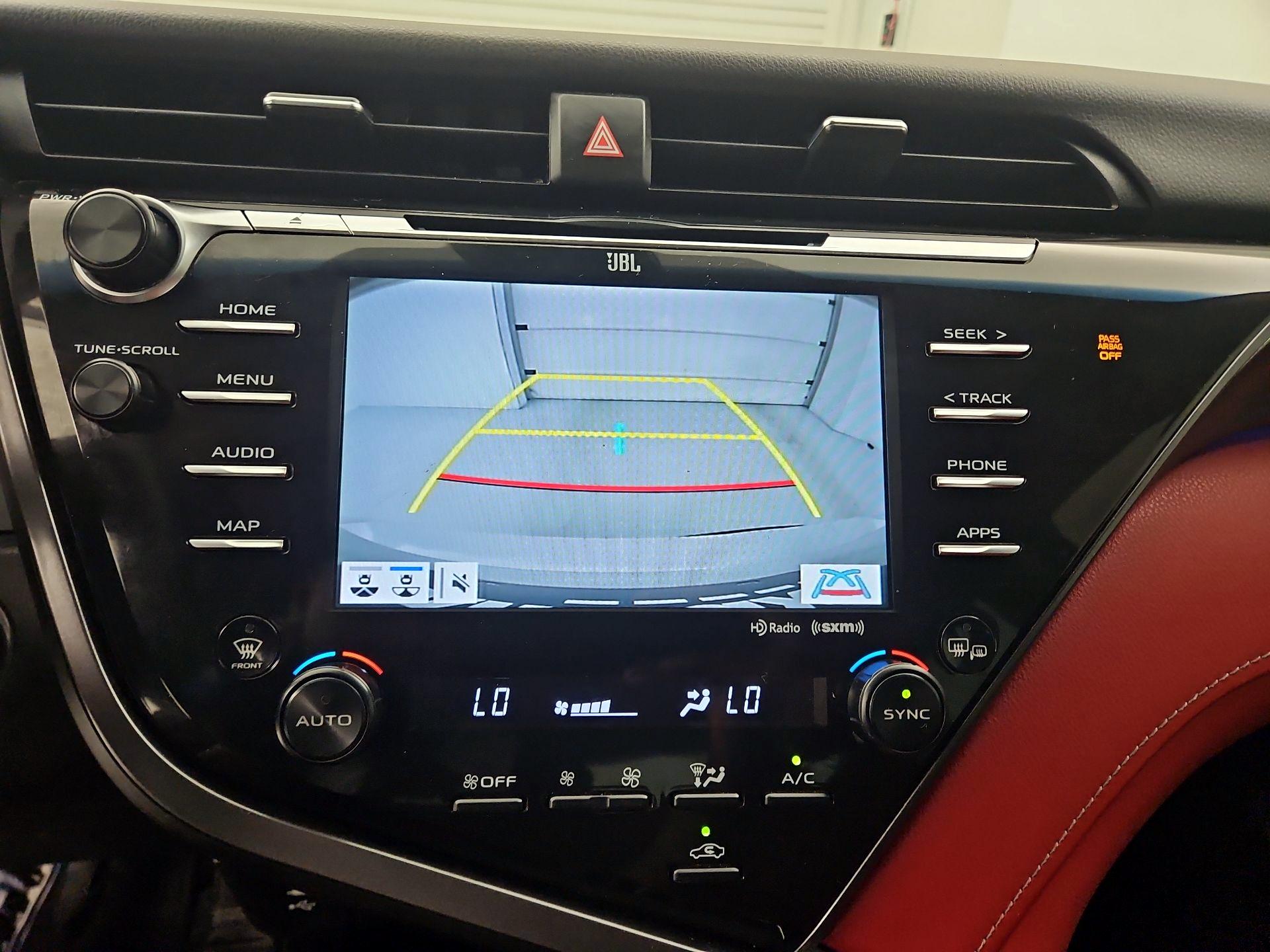 Thumbnail: 2019 Toyota Camry - 14