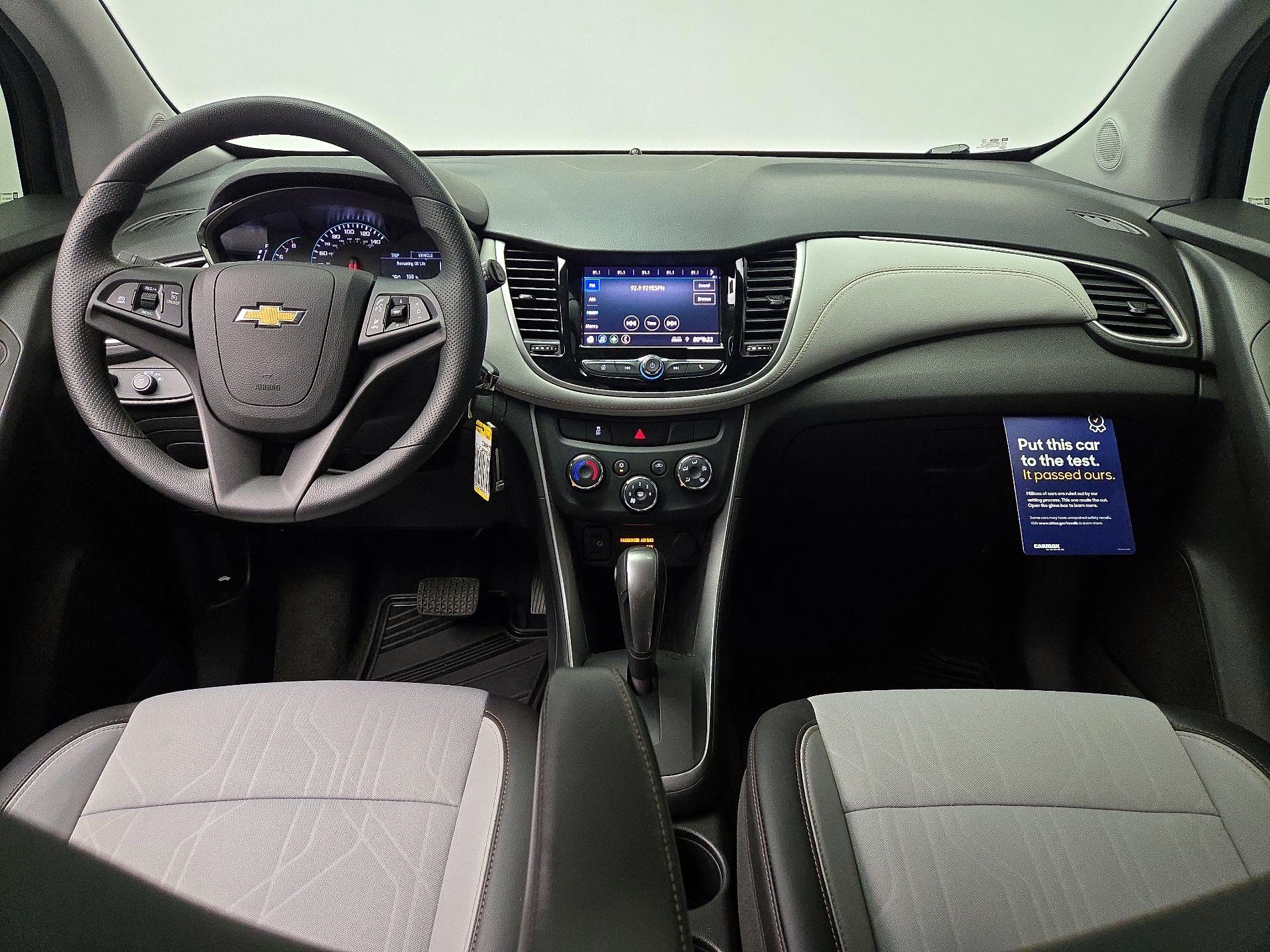 Thumbnail: 2022 Chevrolet Trax - 9