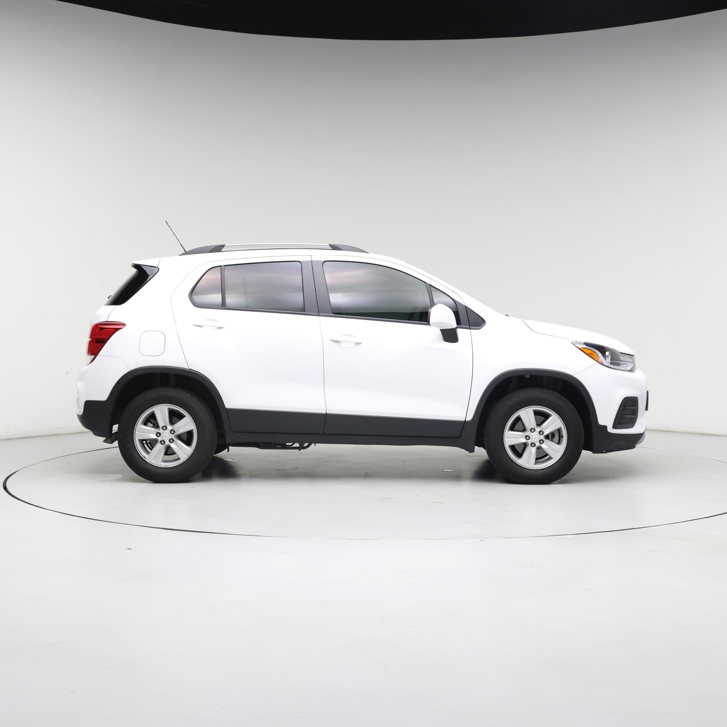 Thumbnail: 2022 Chevrolet Trax - 7