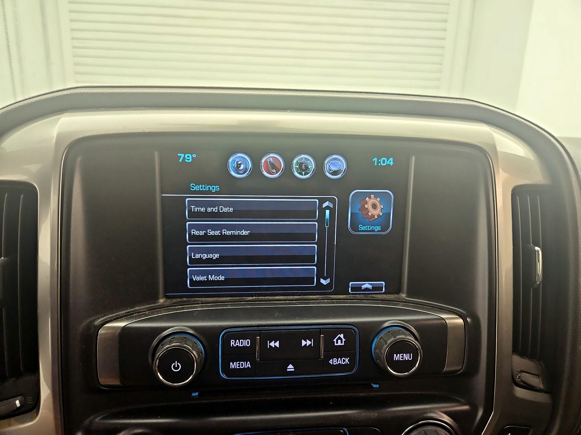 Thumbnail: 2017 Chevrolet Silverado 1500 - 16