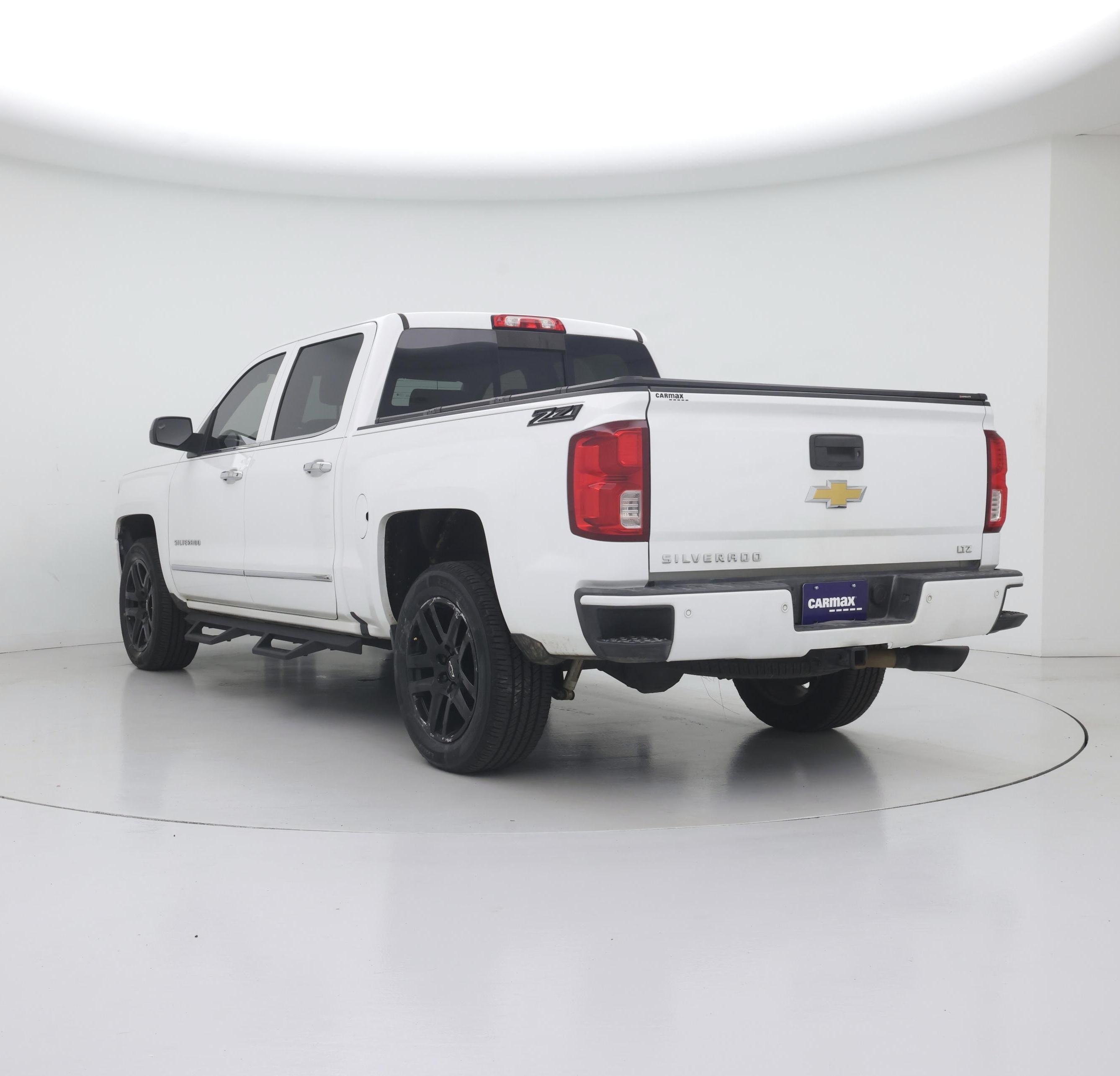 Thumbnail: 2017 Chevrolet Silverado 1500 - 2