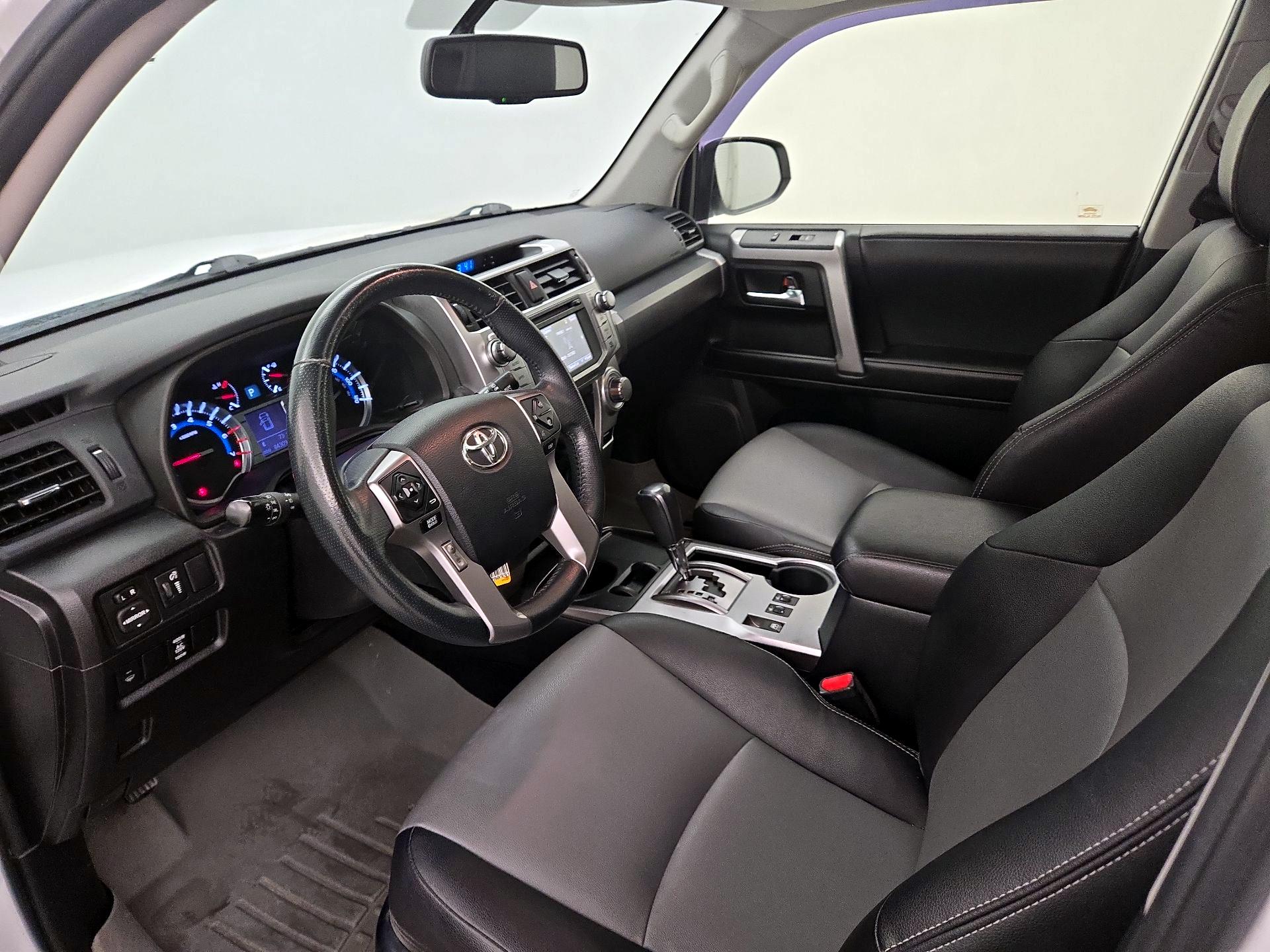 Thumbnail: 2016 Toyota 4Runner - 11
