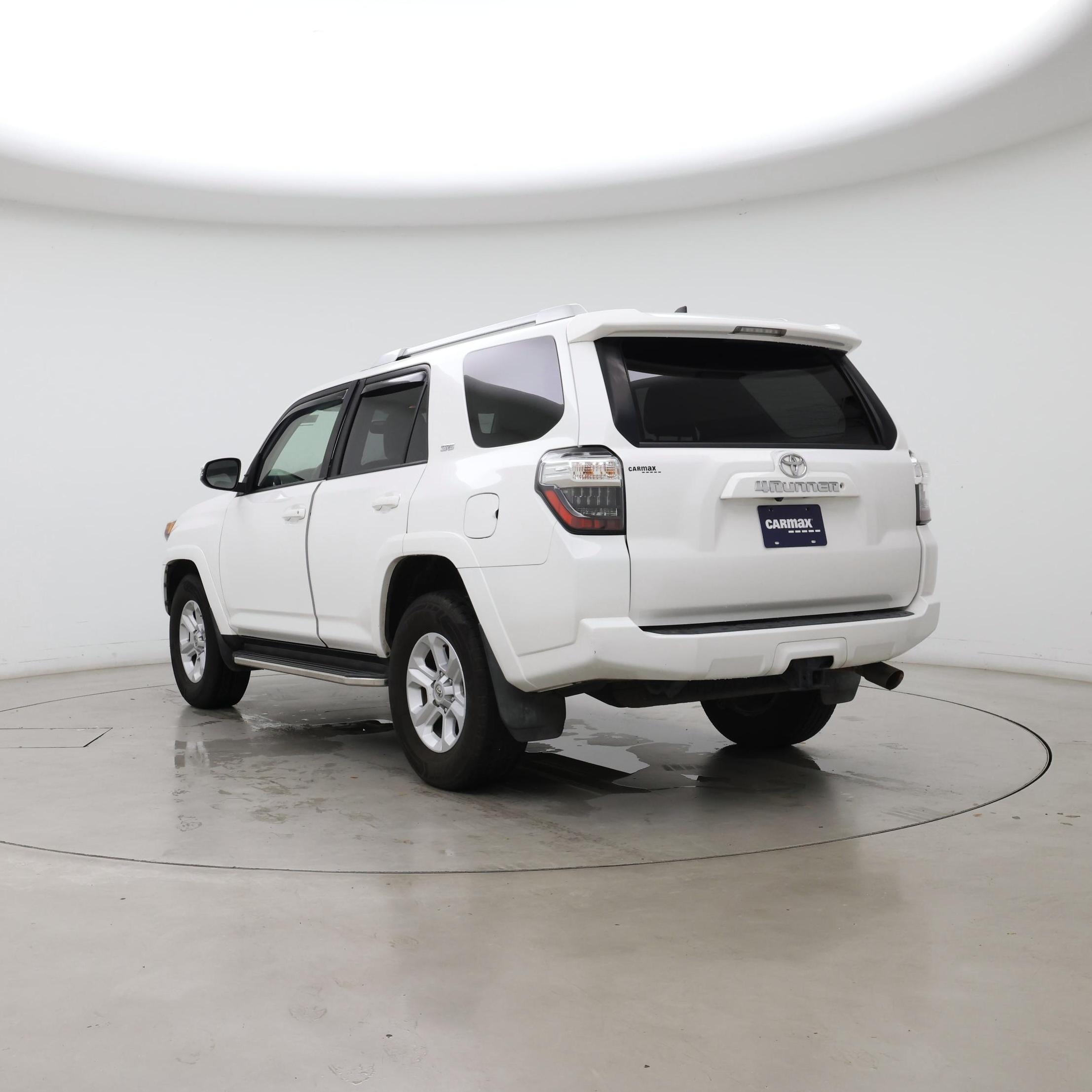 Thumbnail: 2016 Toyota 4Runner - 2