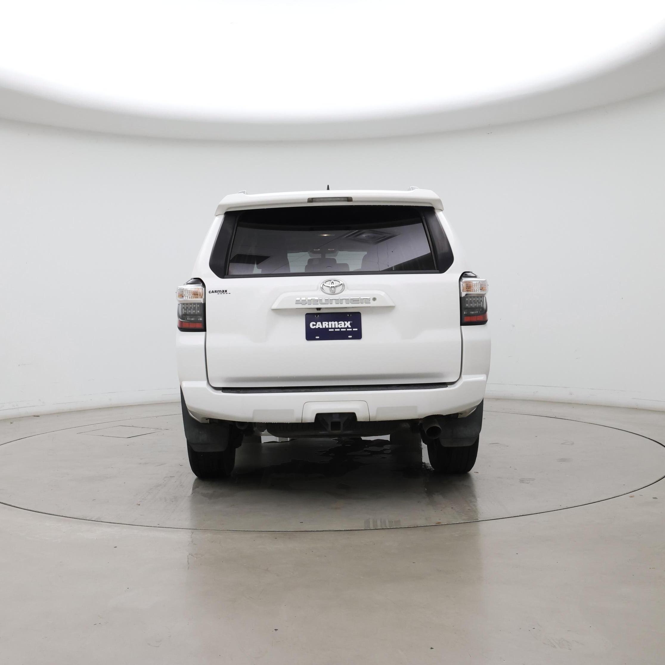 Thumbnail: 2016 Toyota 4Runner - 6