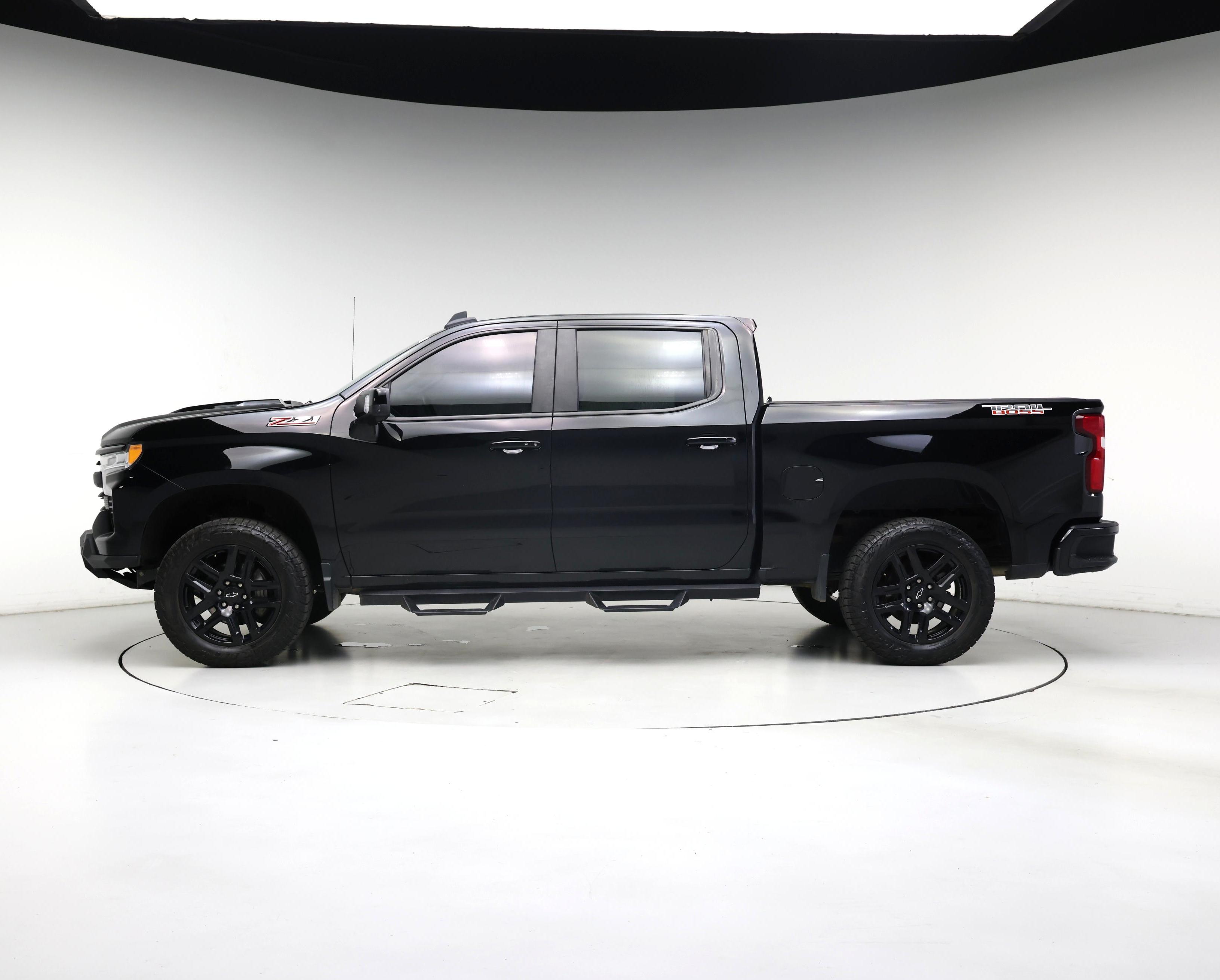 Thumbnail: 2022 Chevrolet Silverado 1500 - 3