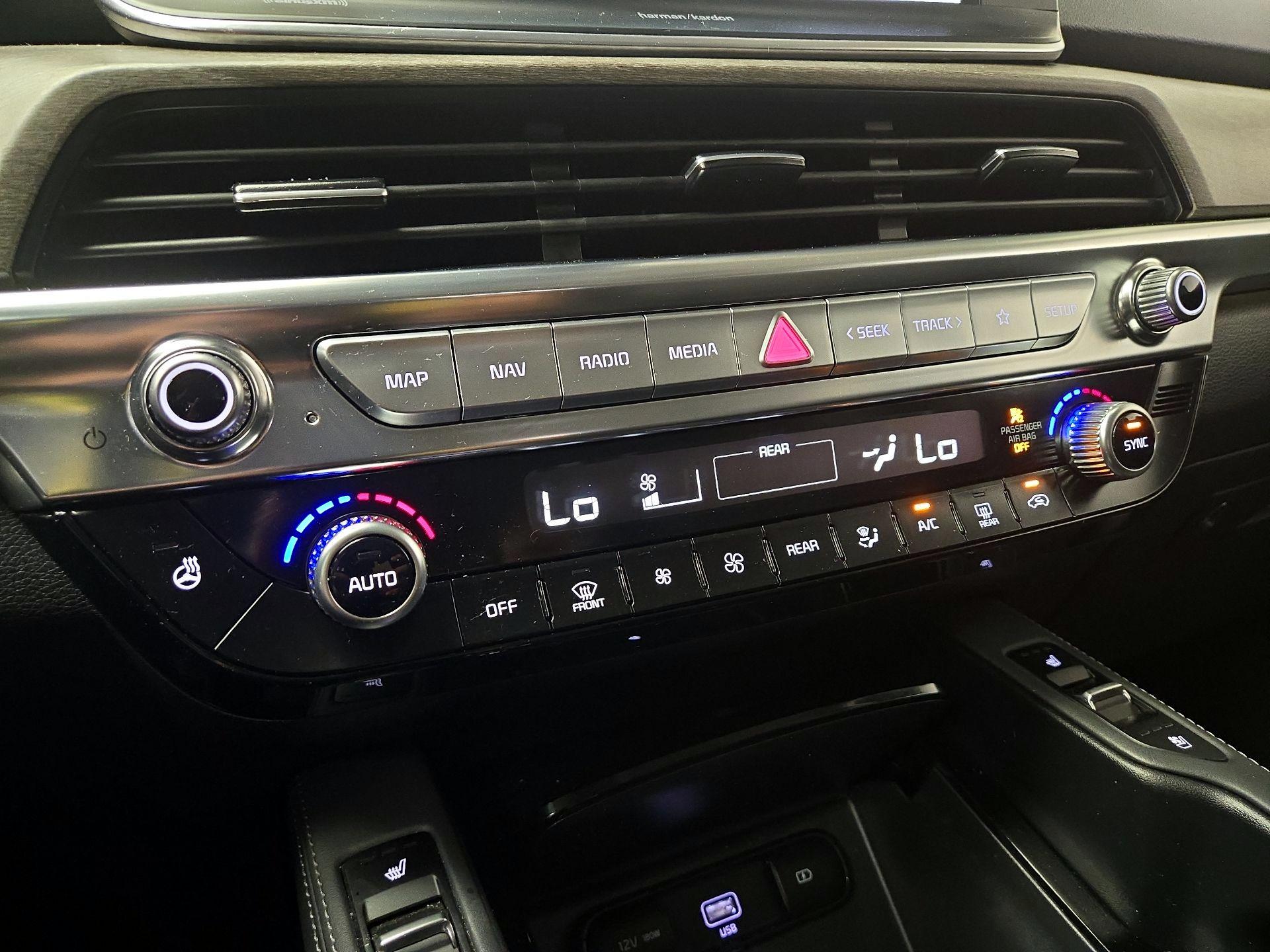 Thumbnail: 2022 Kia Telluride - 17