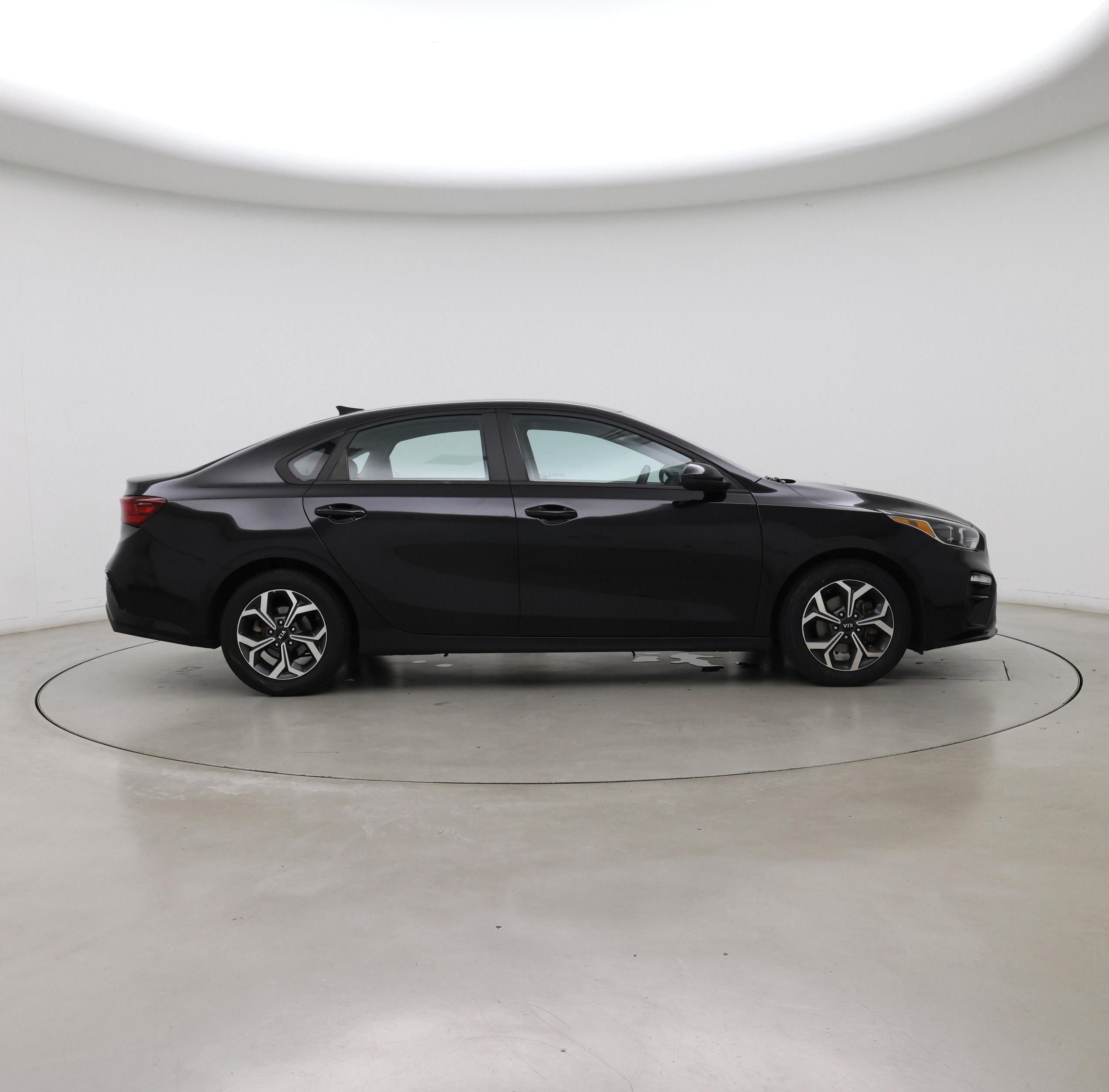 Thumbnail: 2021 Kia Forte - 7