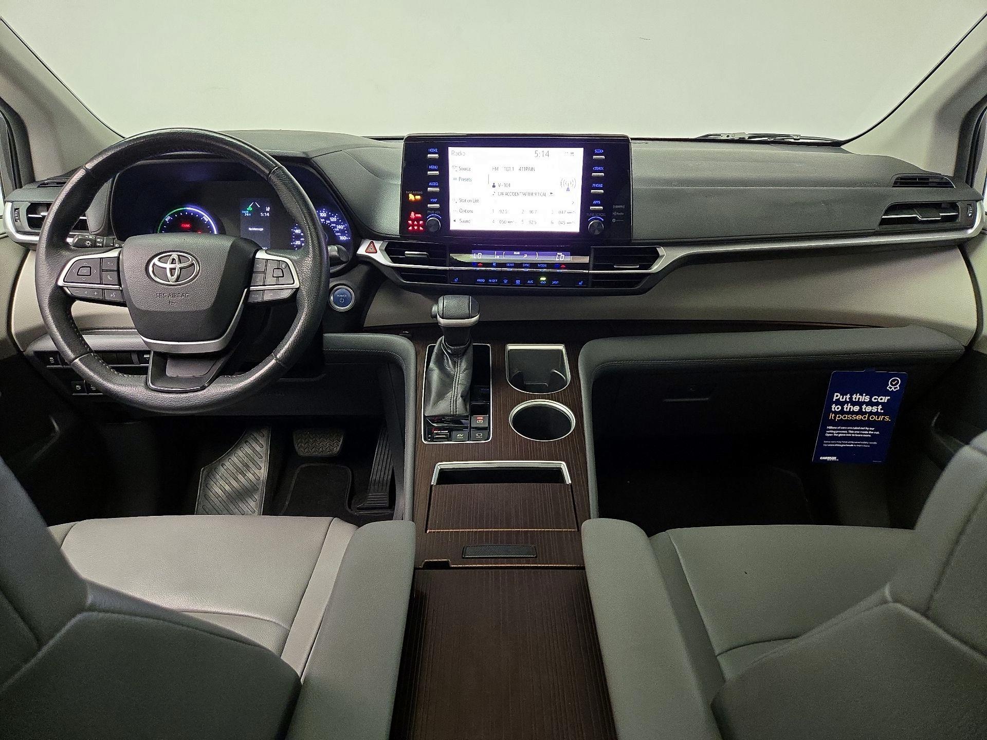 Thumbnail: 2021 Toyota Sienna - 9