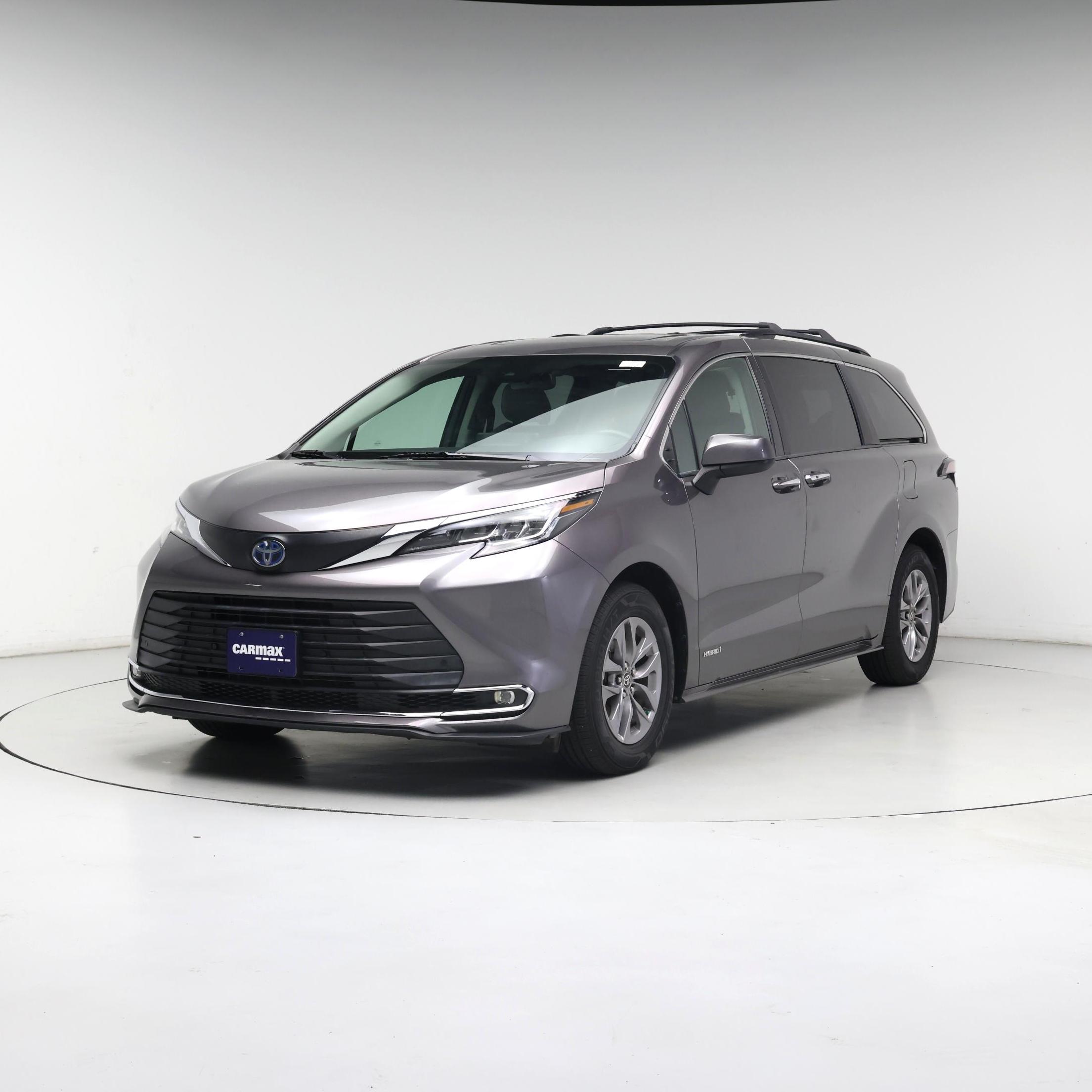 Thumbnail: 2021 Toyota Sienna - 4
