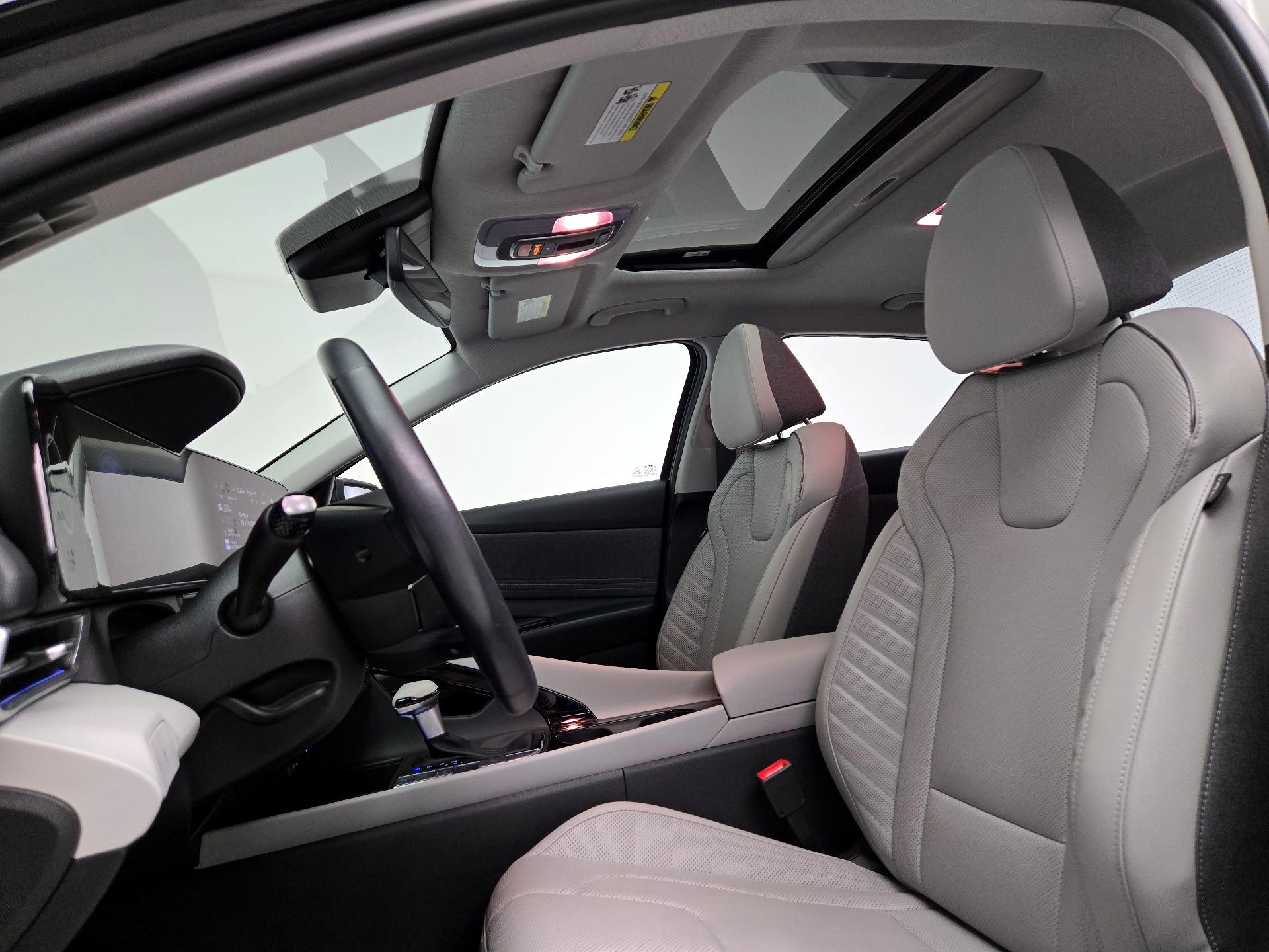 Thumbnail: 2024 Hyundai Elantra - 20