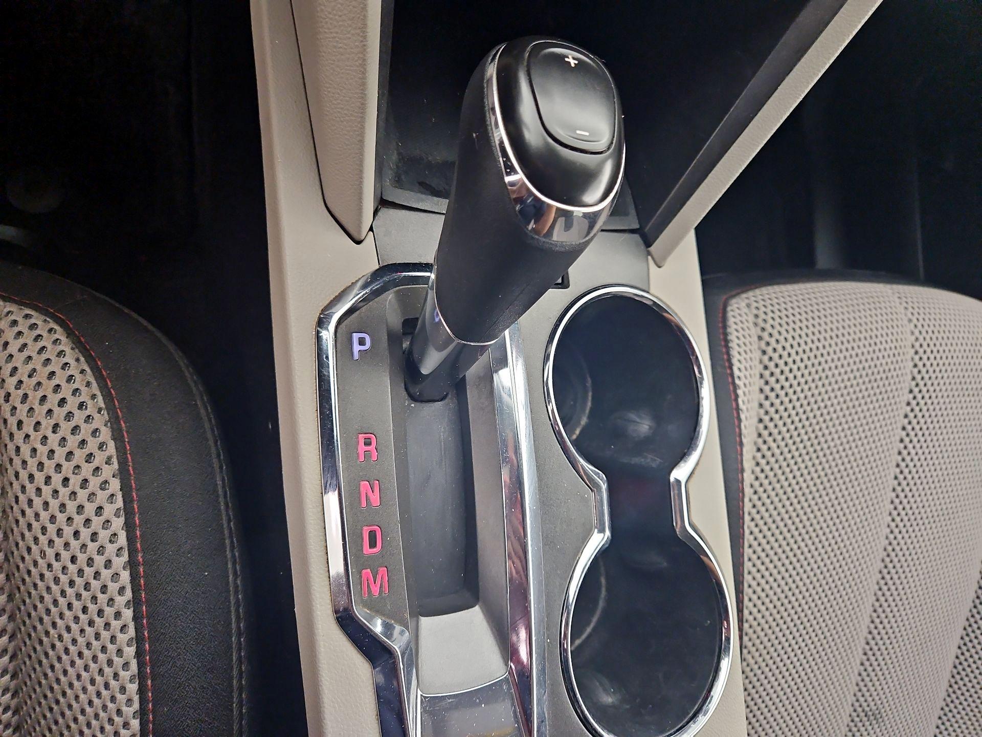 Thumbnail: 2017 GMC Terrain - 16