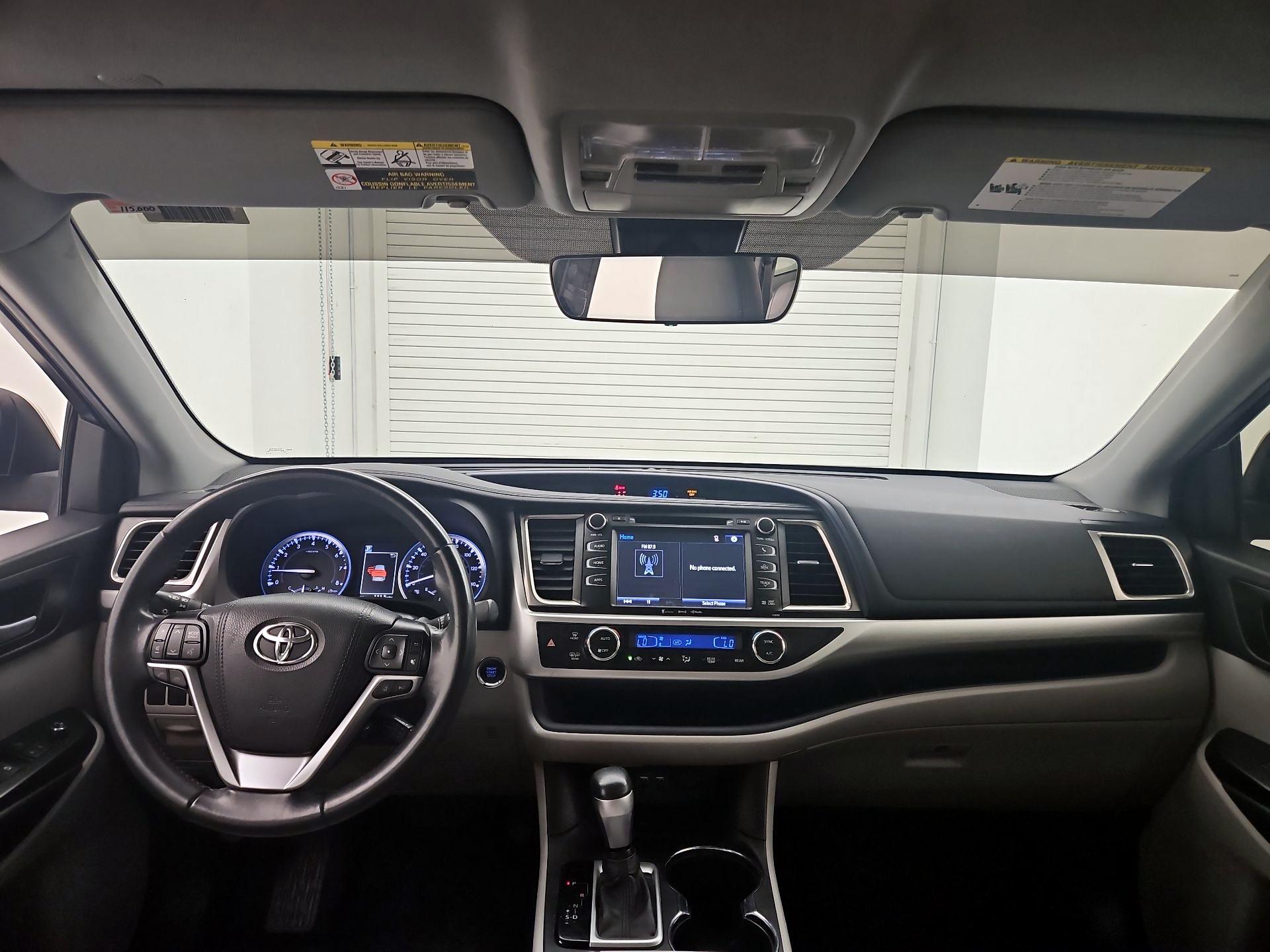 Thumbnail: 2019 Toyota Highlander - 9