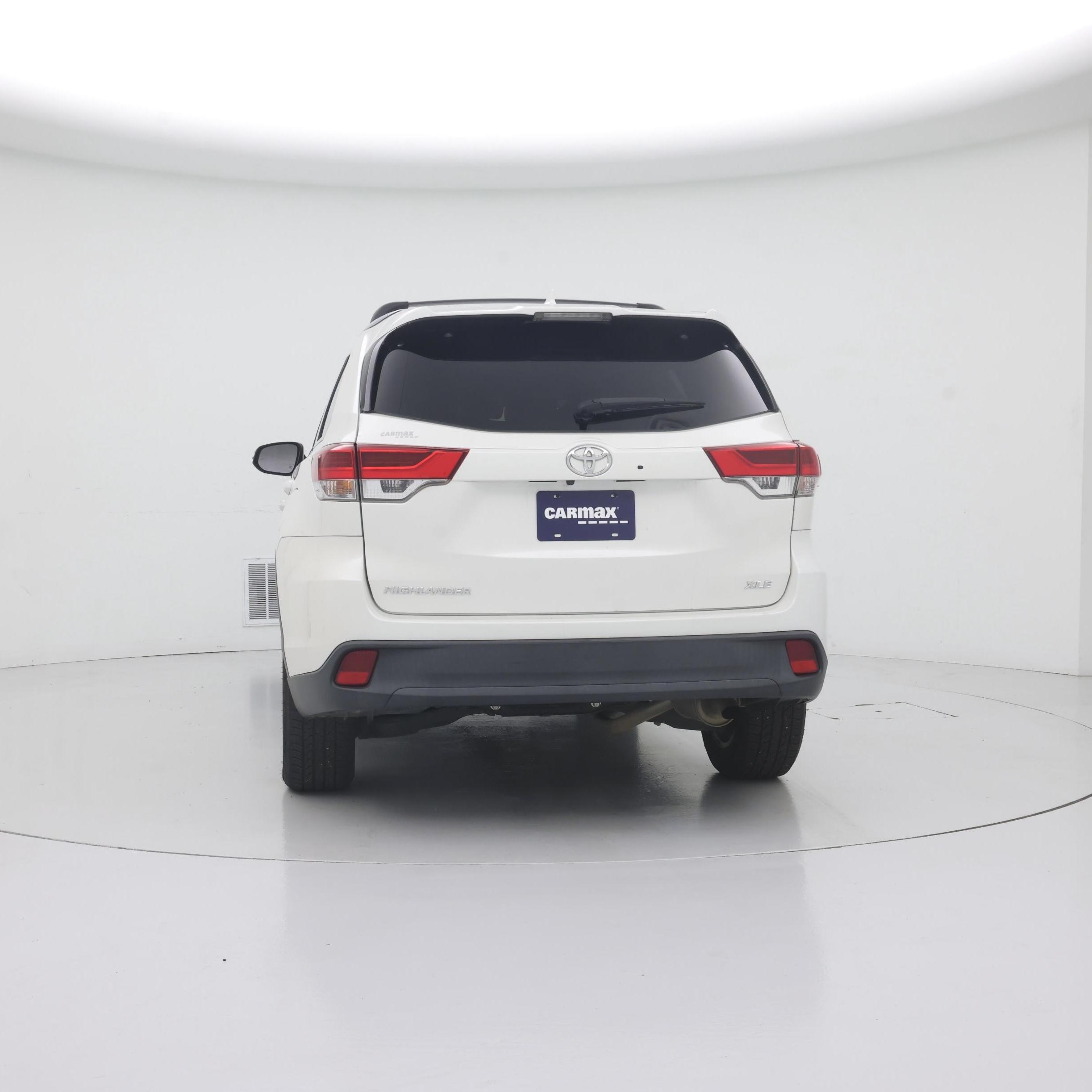 Thumbnail: 2019 Toyota Highlander - 6