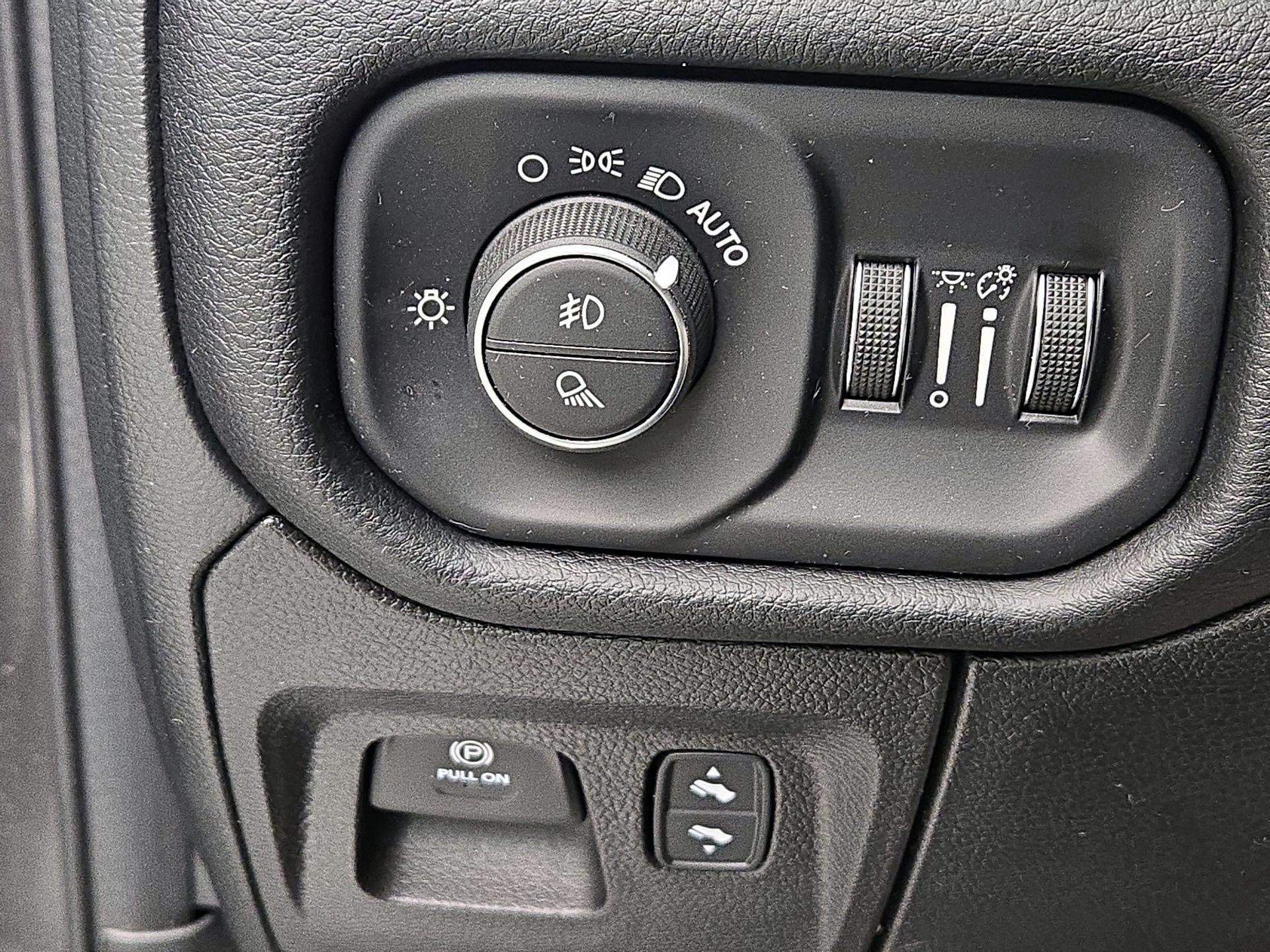 Thumbnail: 2022 RAM 1500 - 13
